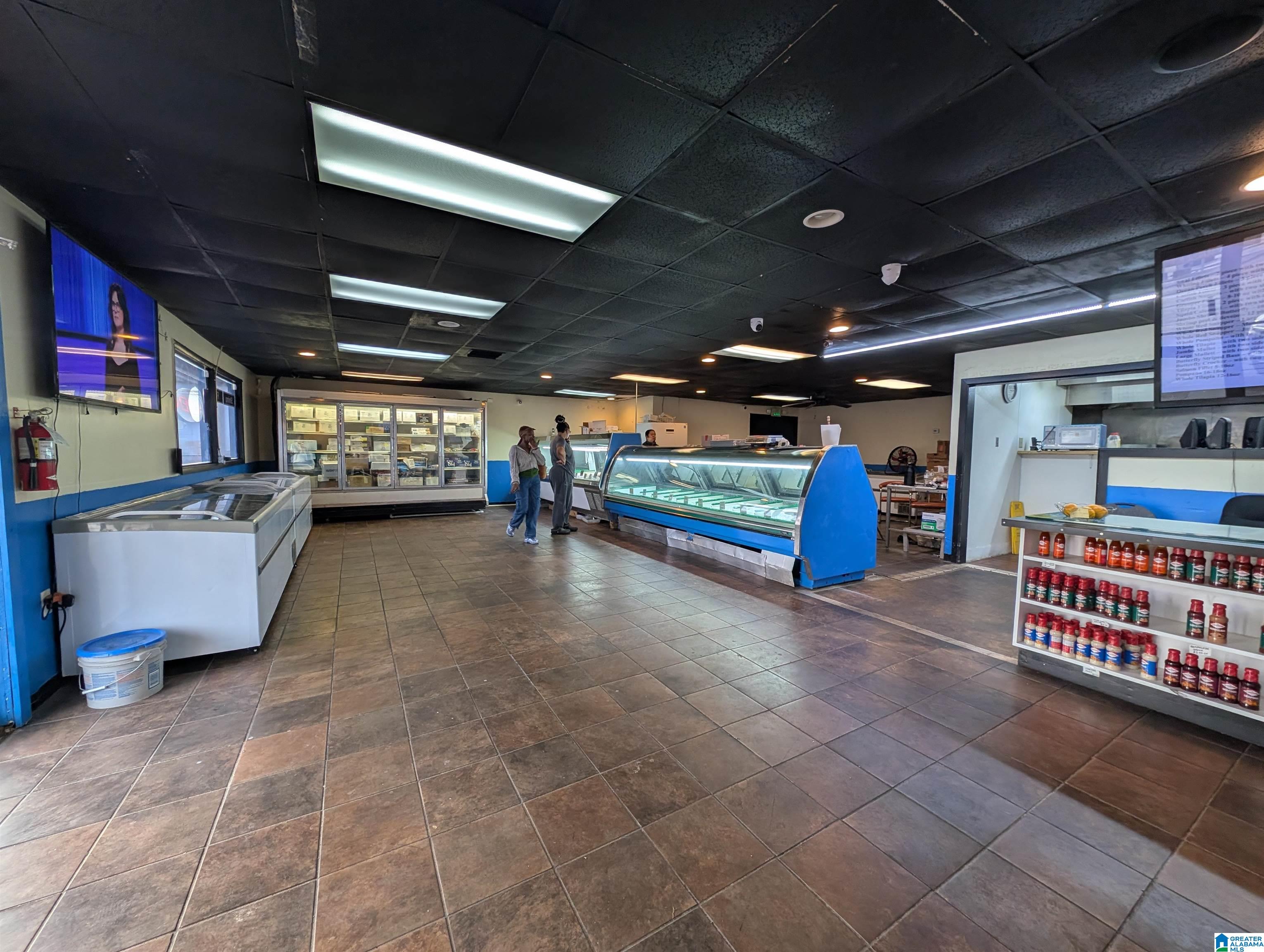 96 NE 25TH AVENUE NE