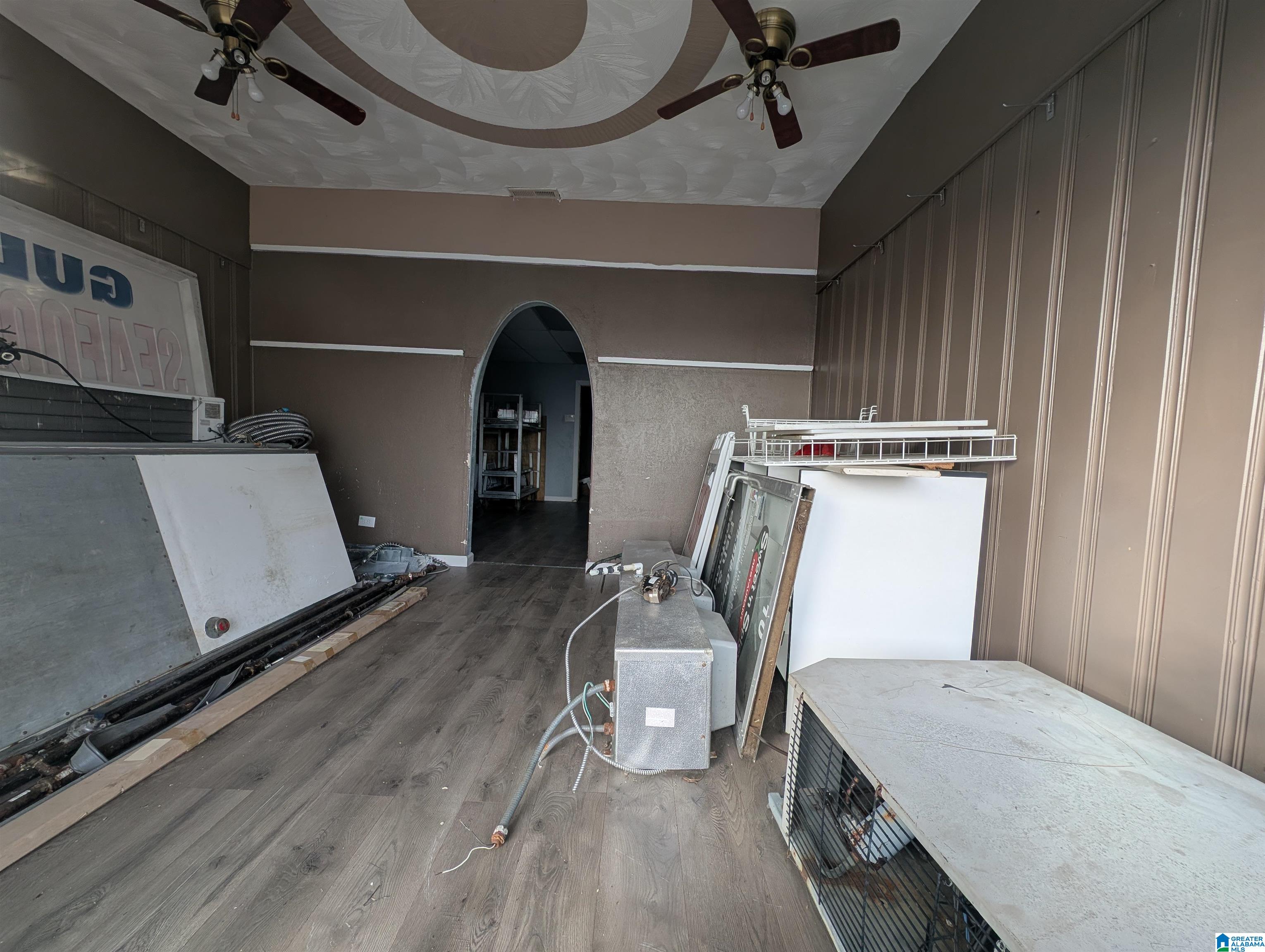 96 NE 25TH AVENUE NE