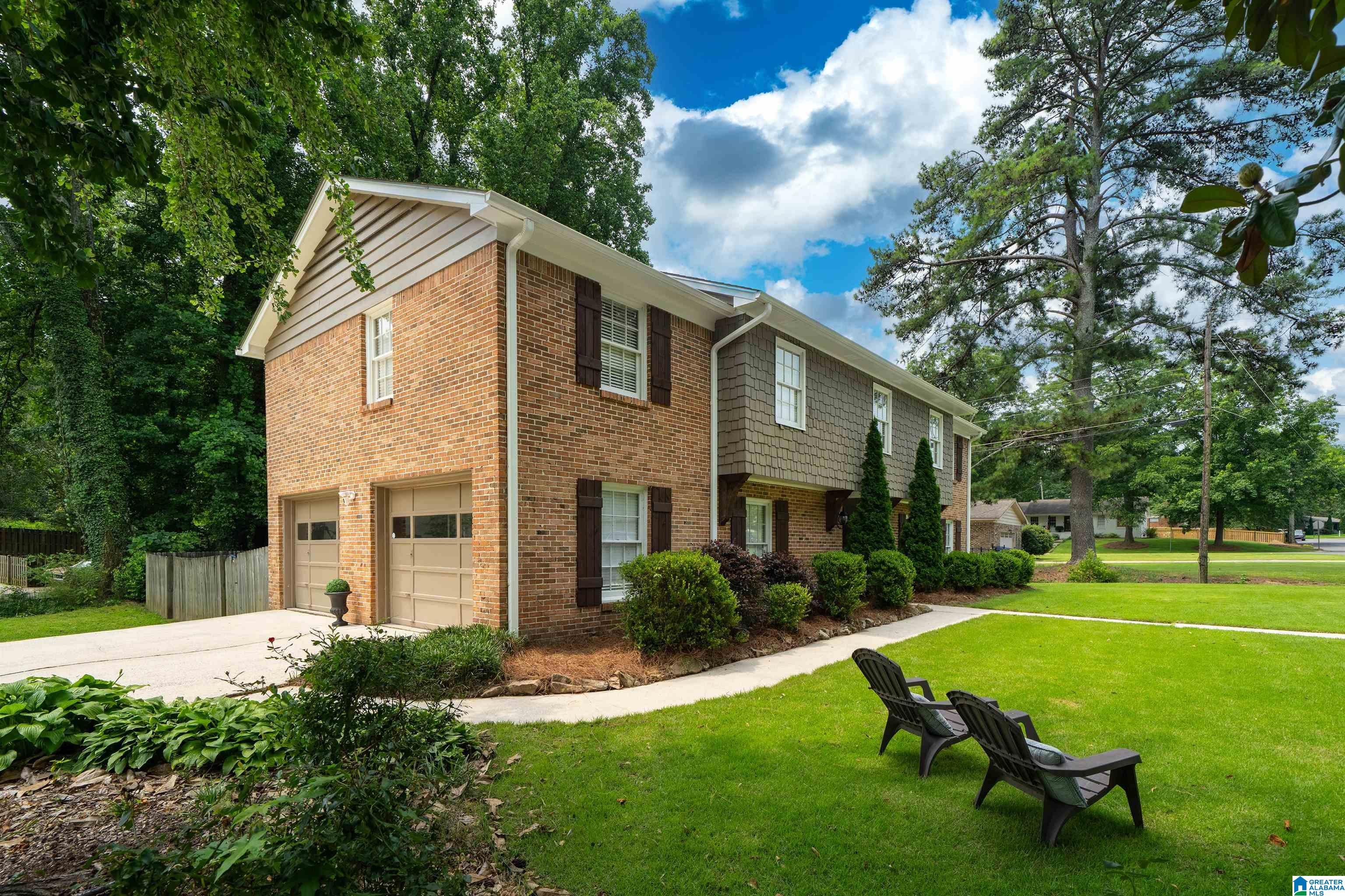 2400 MEADOWLARK DRIVE