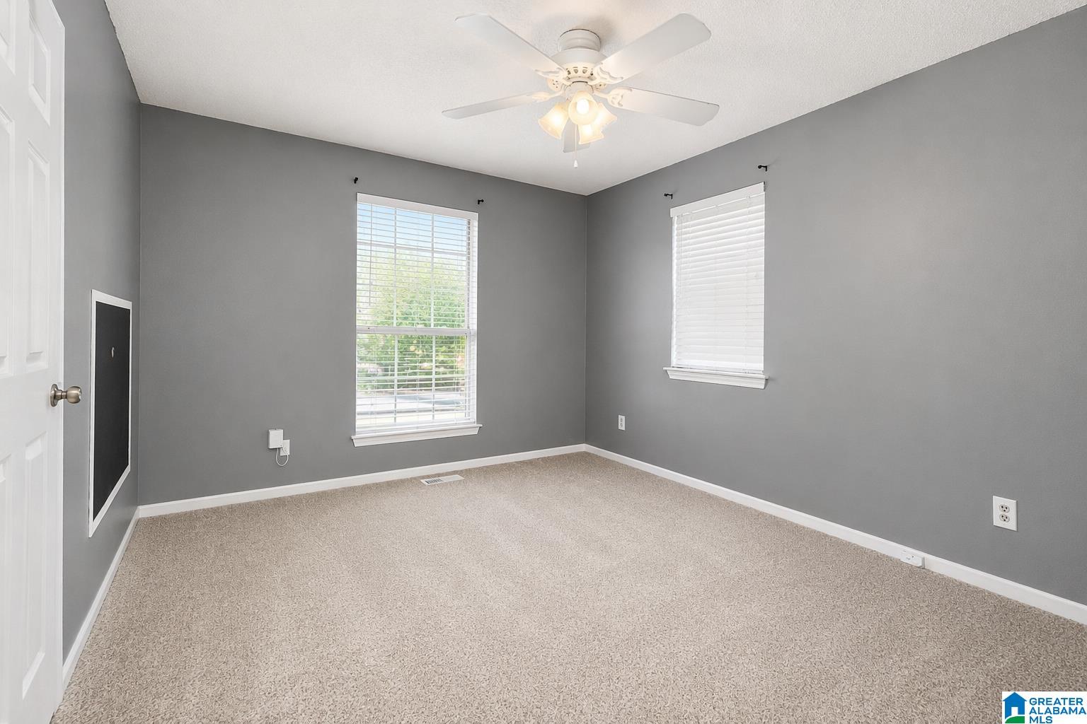 1533 SHAGBARK CIRCLE