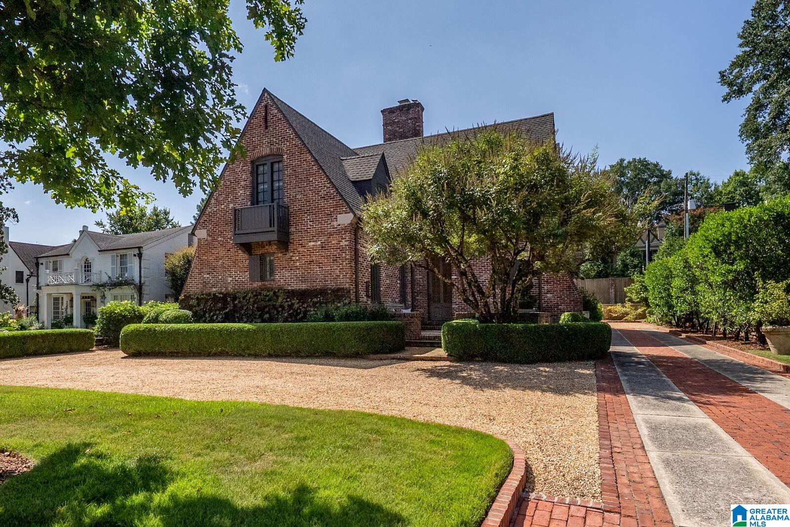 2445 FAIRWAY DRIVE