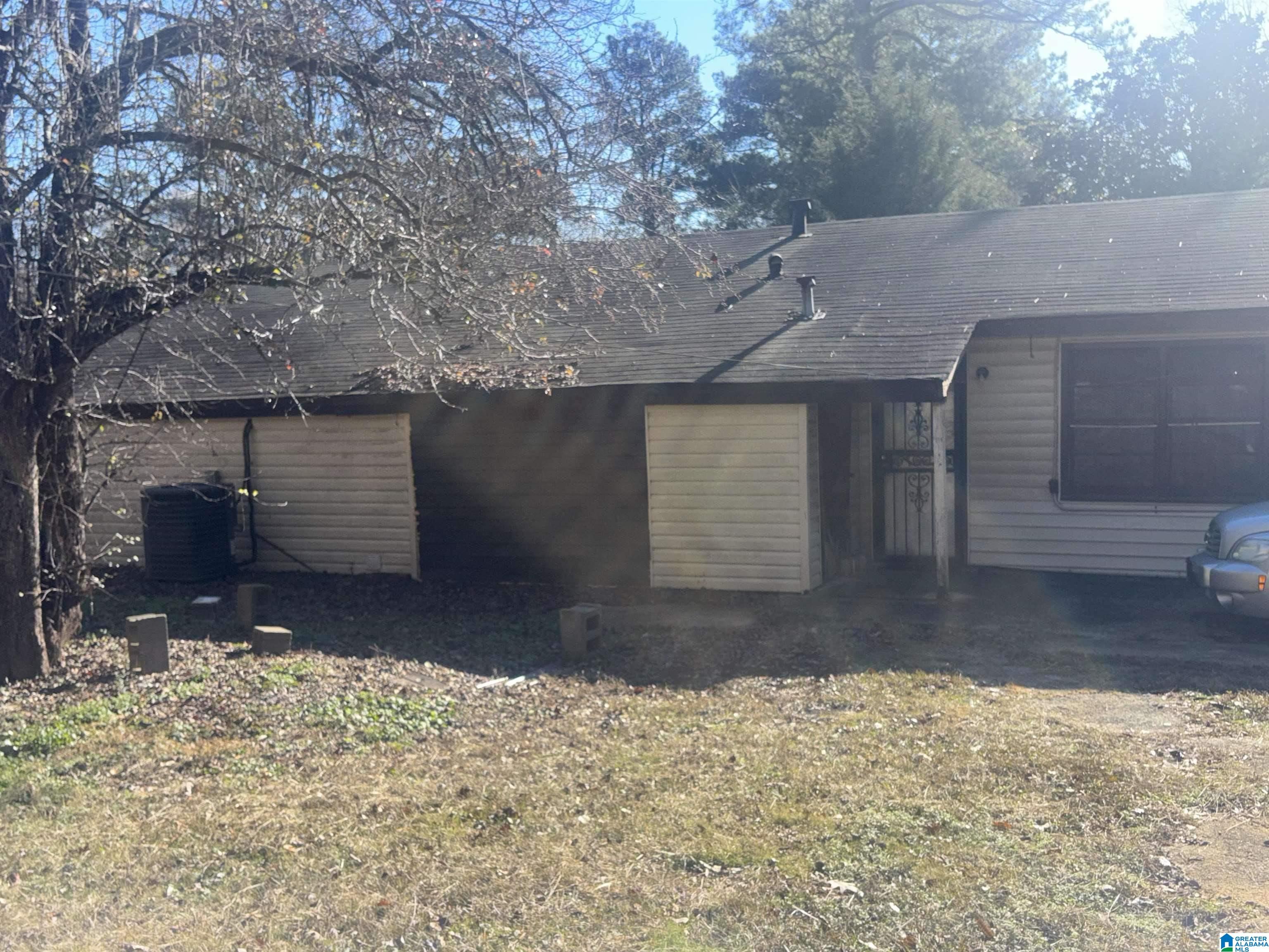 1018 PLEASANT VIEW ROAD
