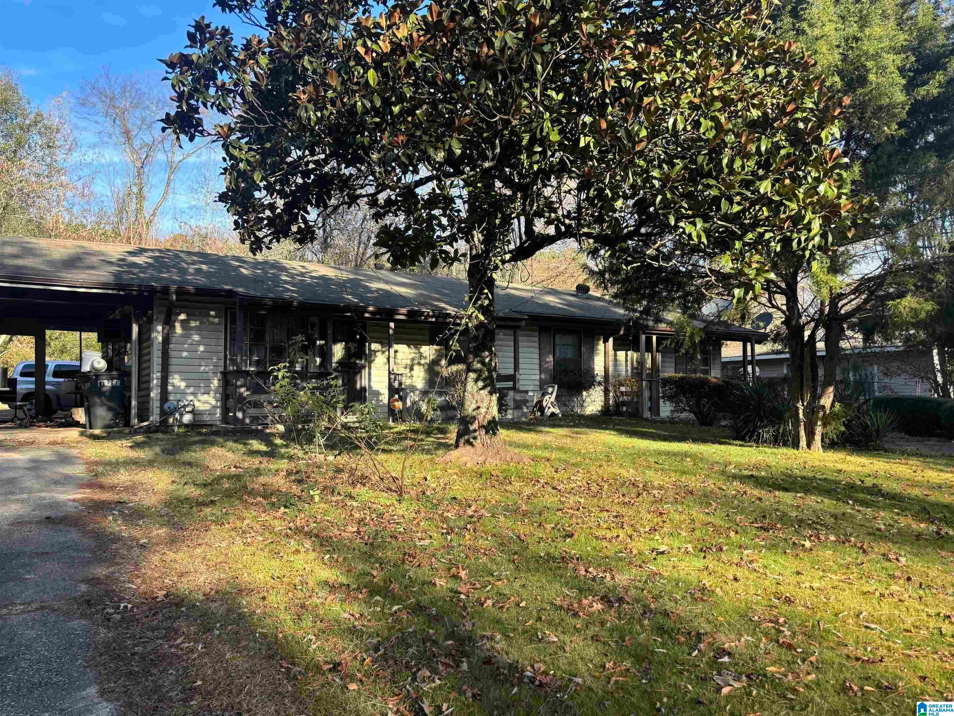 1018 PLEASANT VIEW ROAD