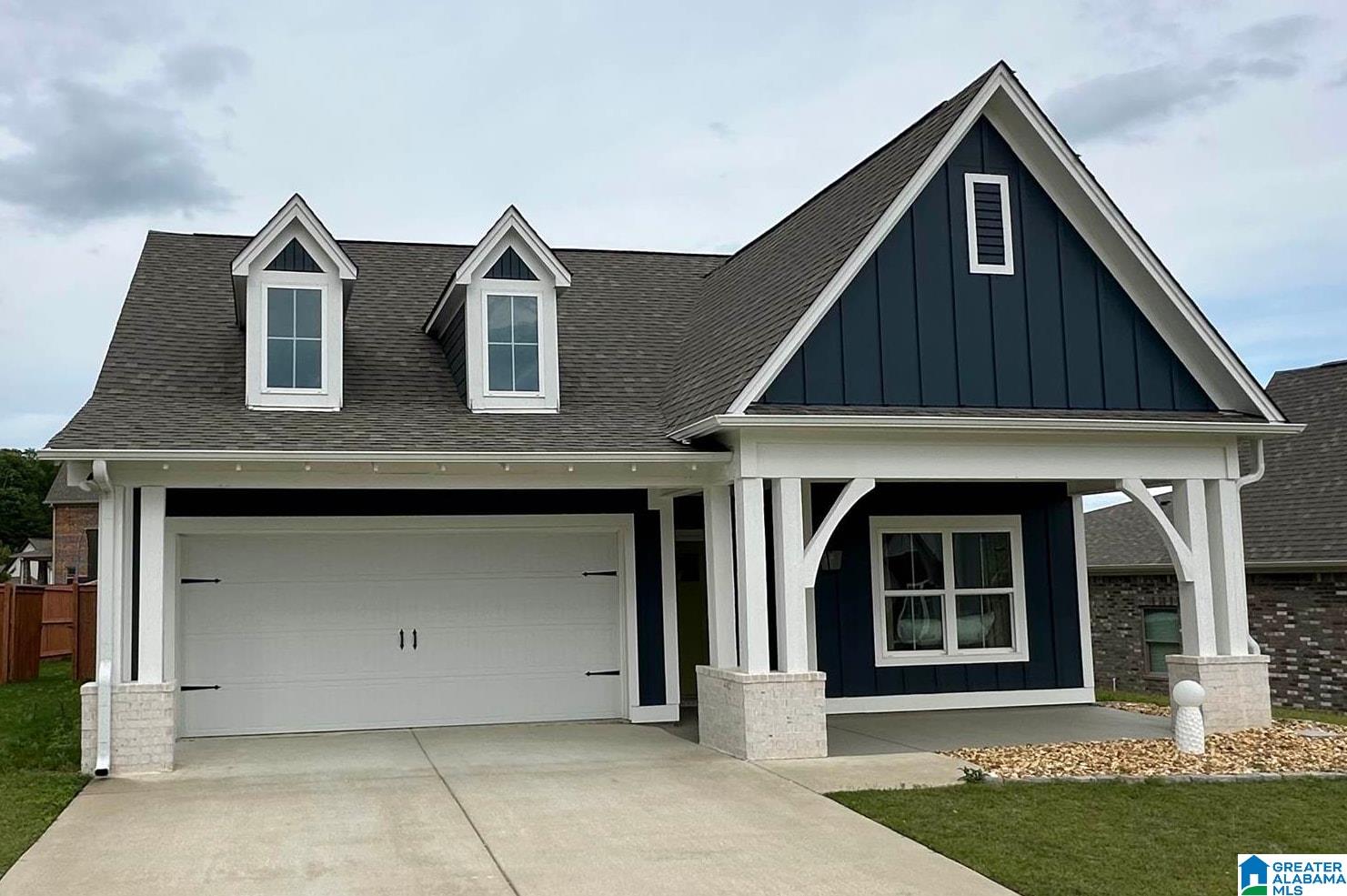 5652 LONG VIEW TRAIL