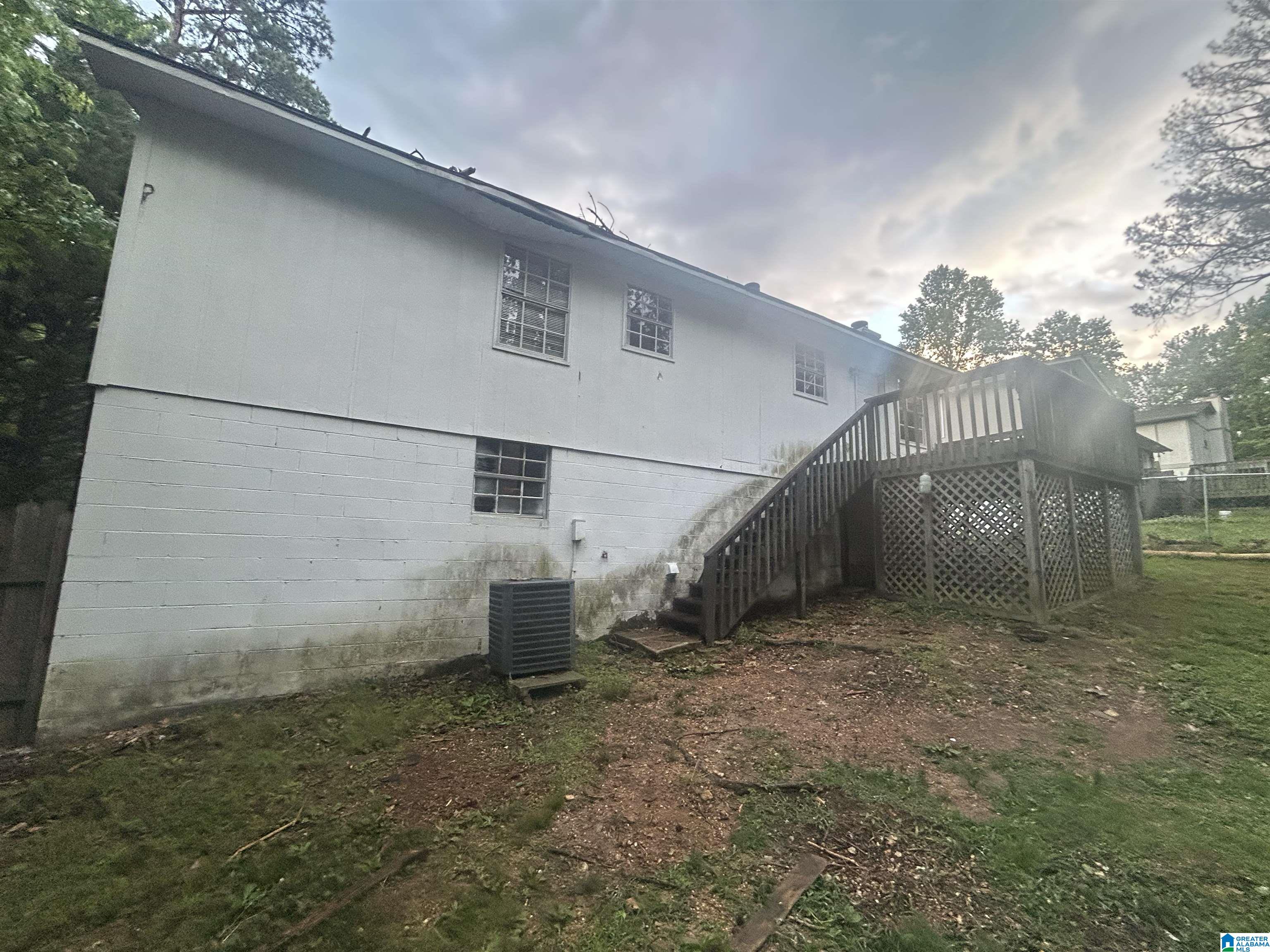 4220 FIELDSTONE DRIVE