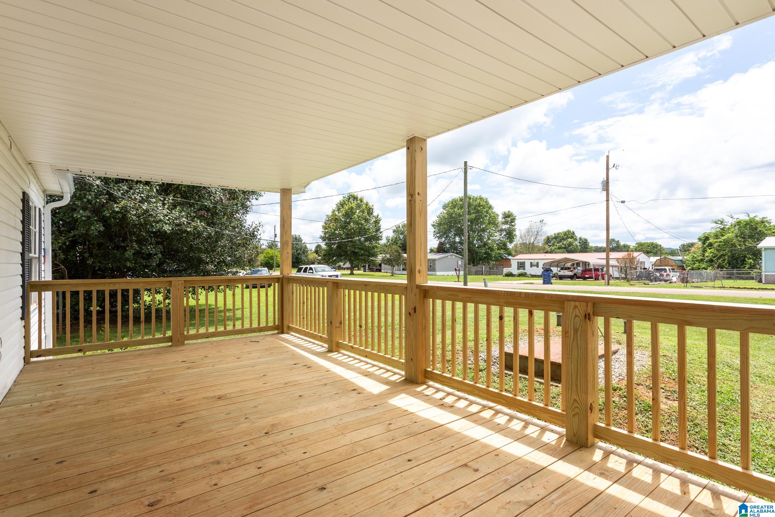 143 TIFFANY LANE