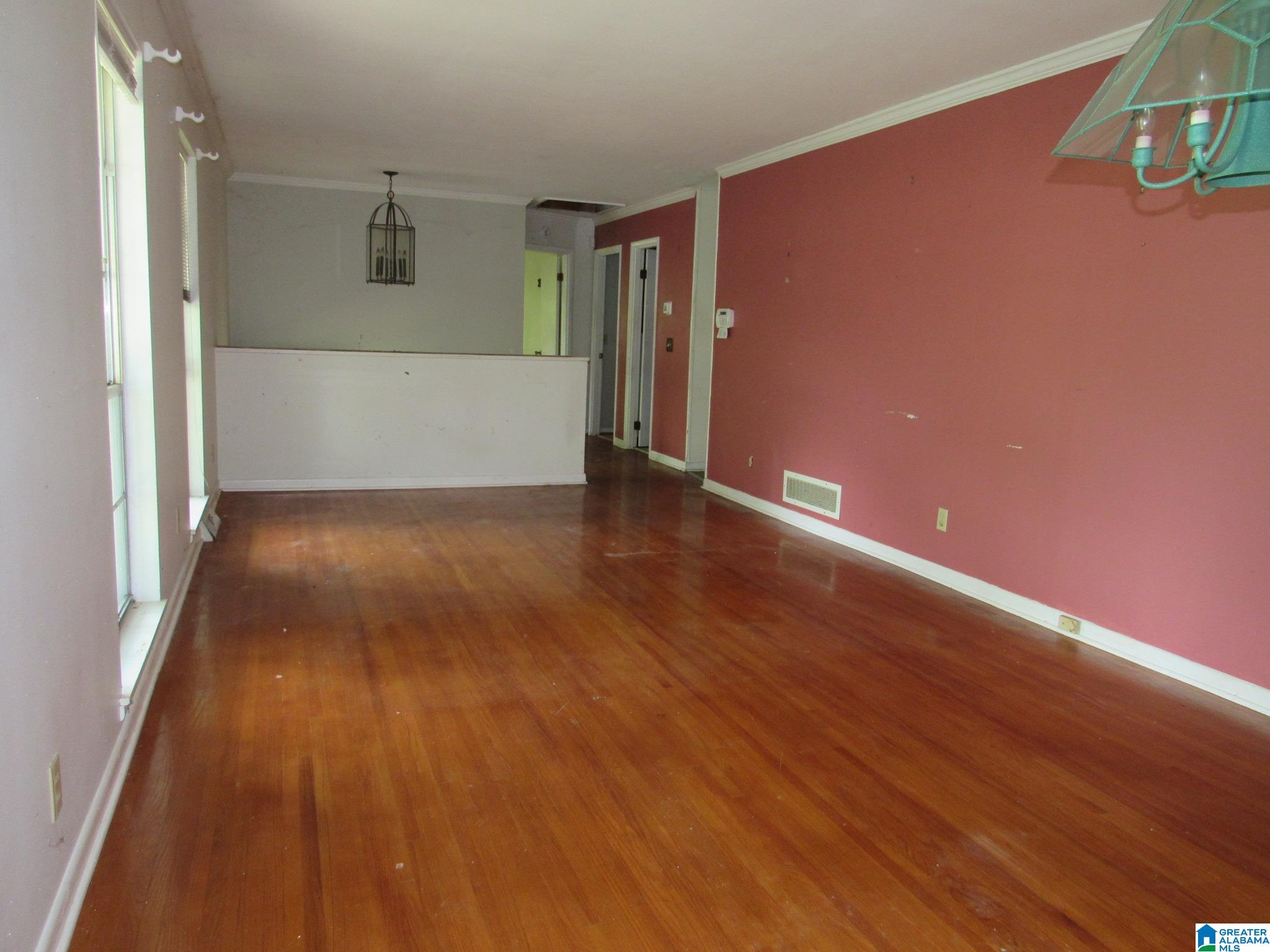 1660 3RD STREET NW