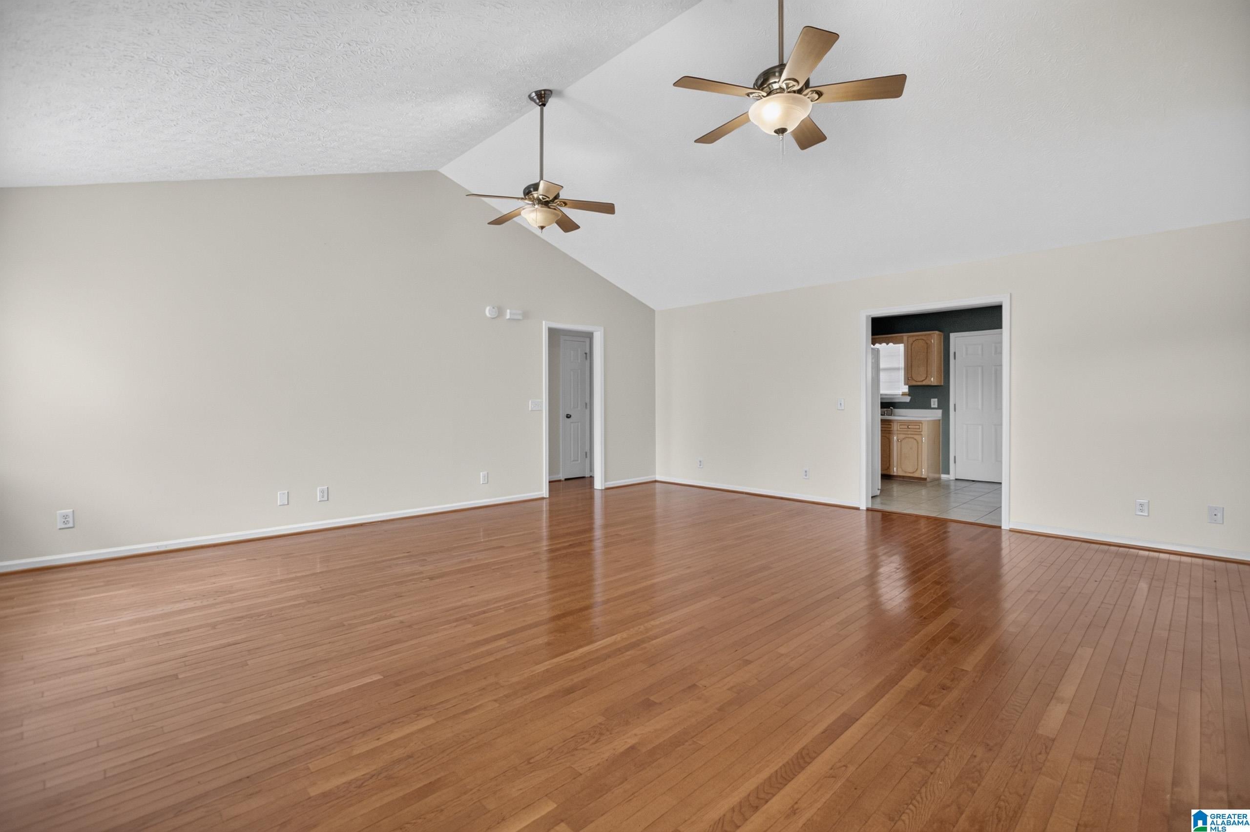 216 WILSON WAY