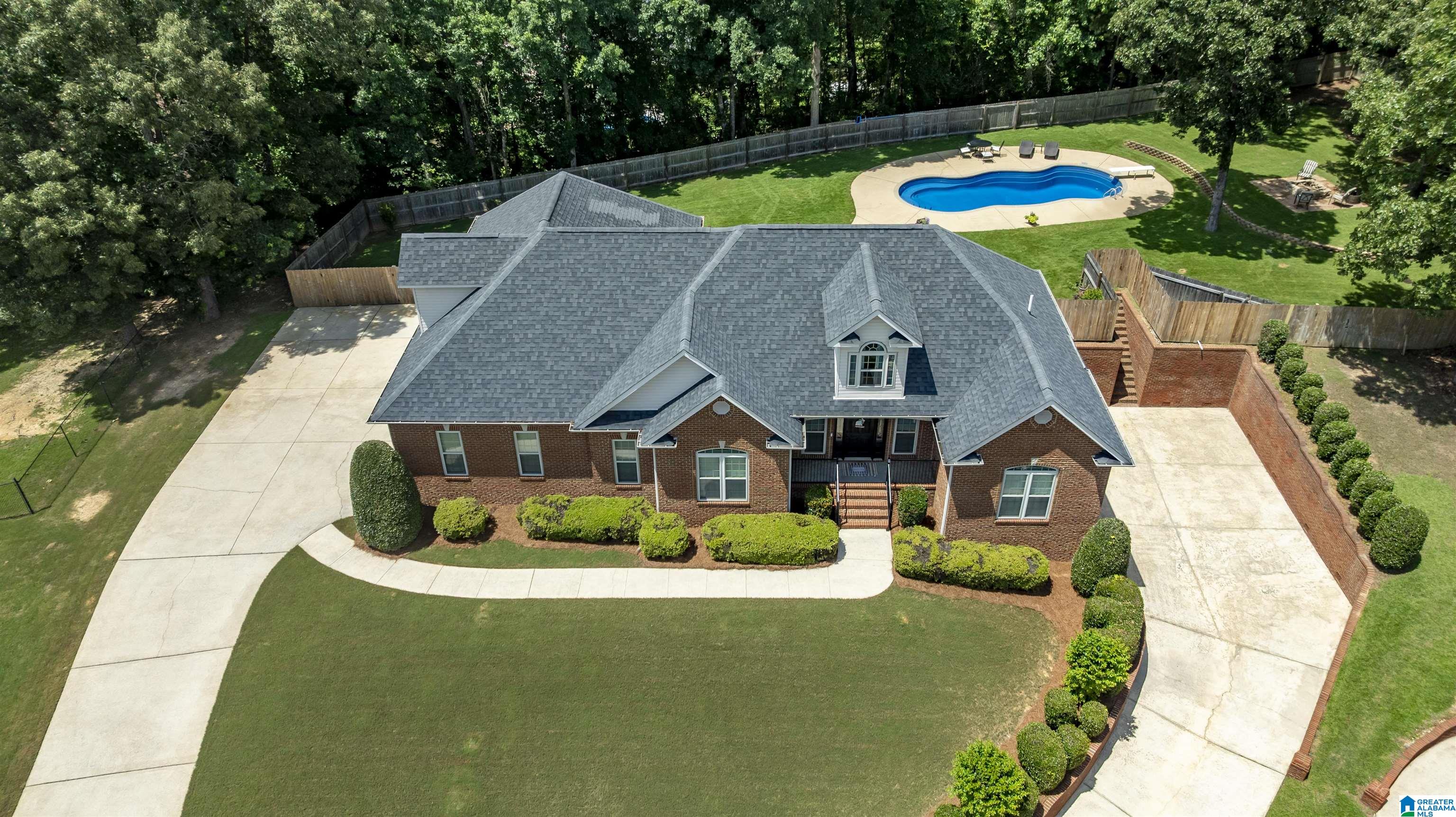 5814 TWIN CIRCLE