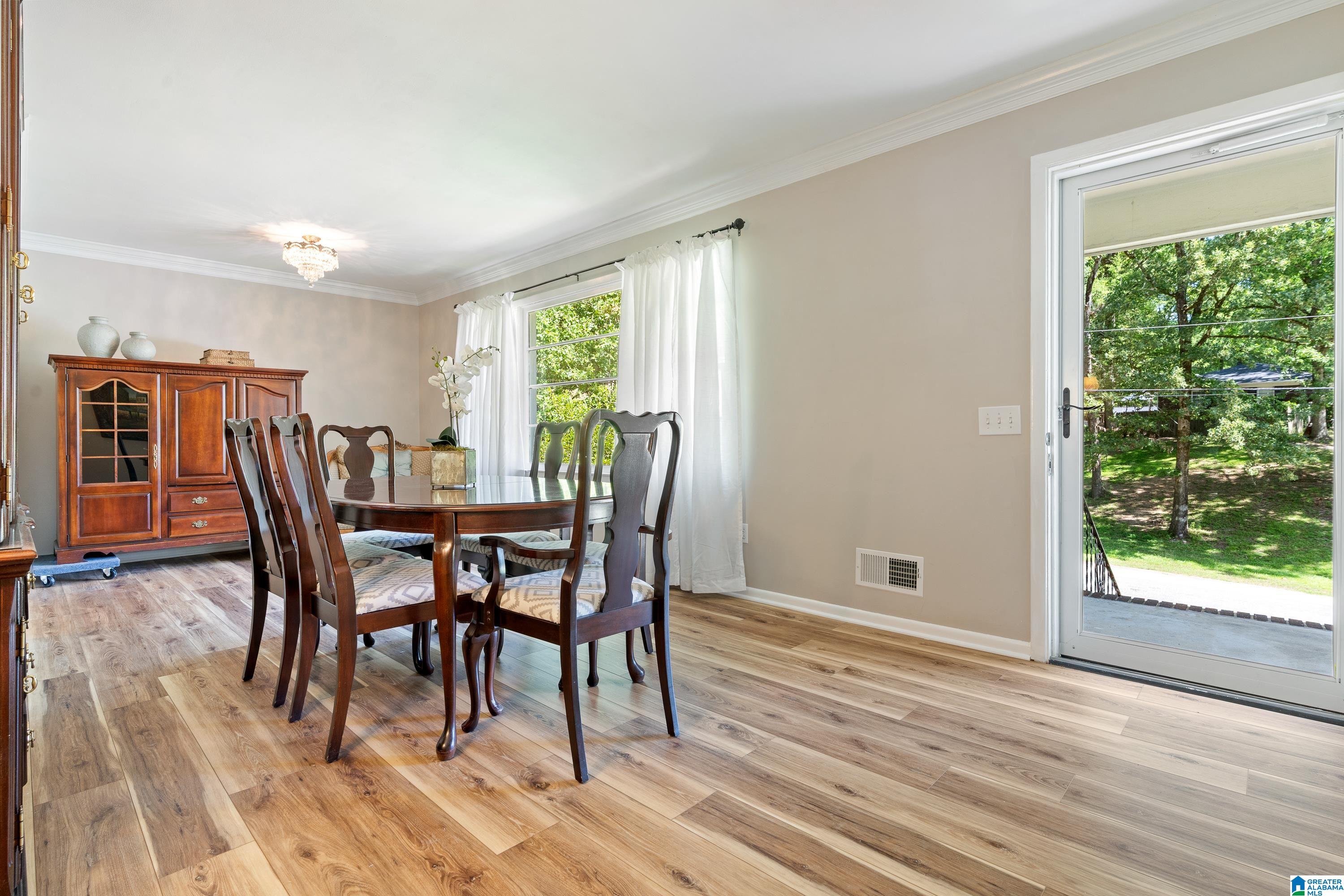 1 DOGWOOD CIRCLE