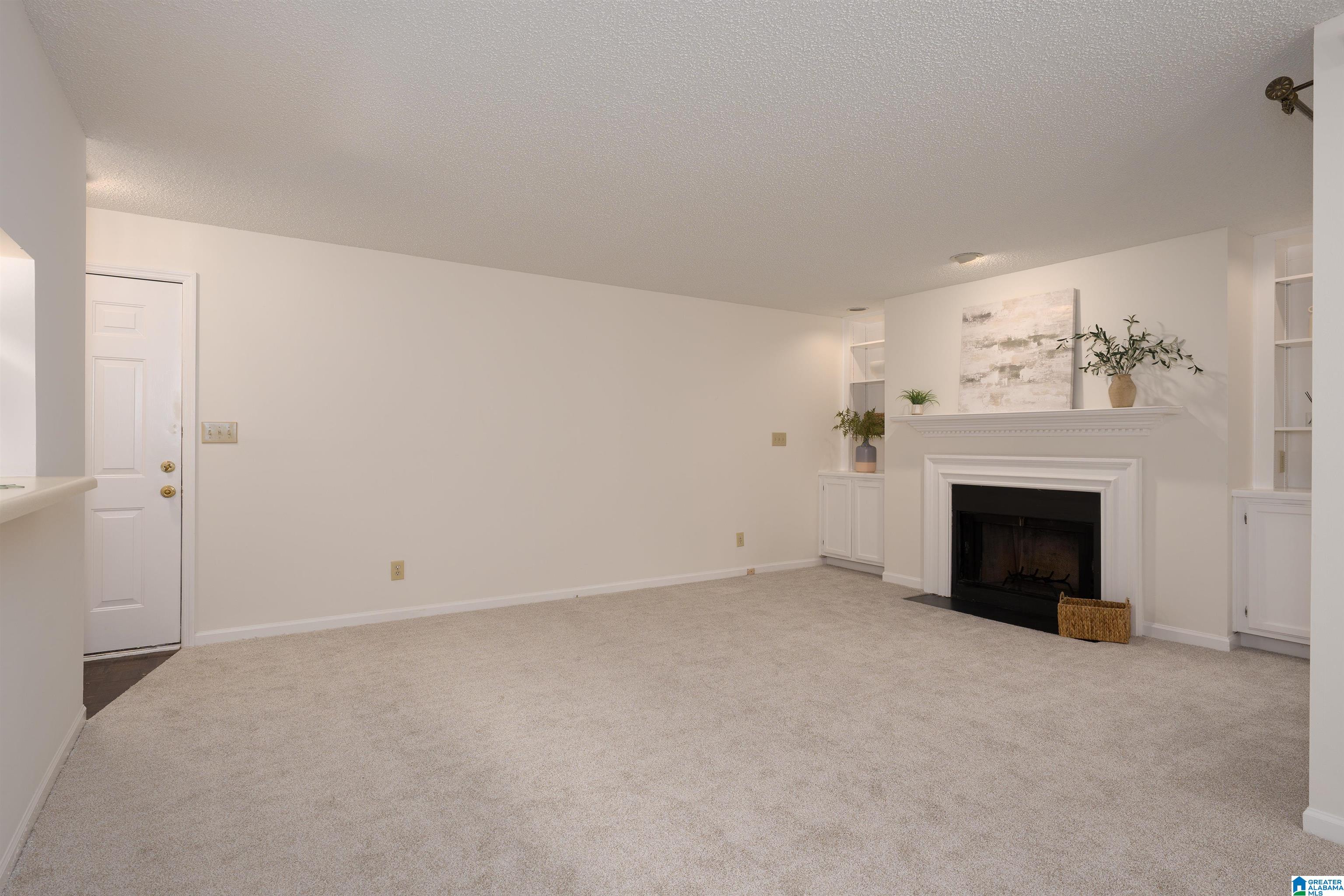 505 GABLES DRIVE 505