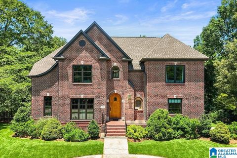 8726 CARRINGTON LAKE RIDGE TRUSSVILLE AL 35173