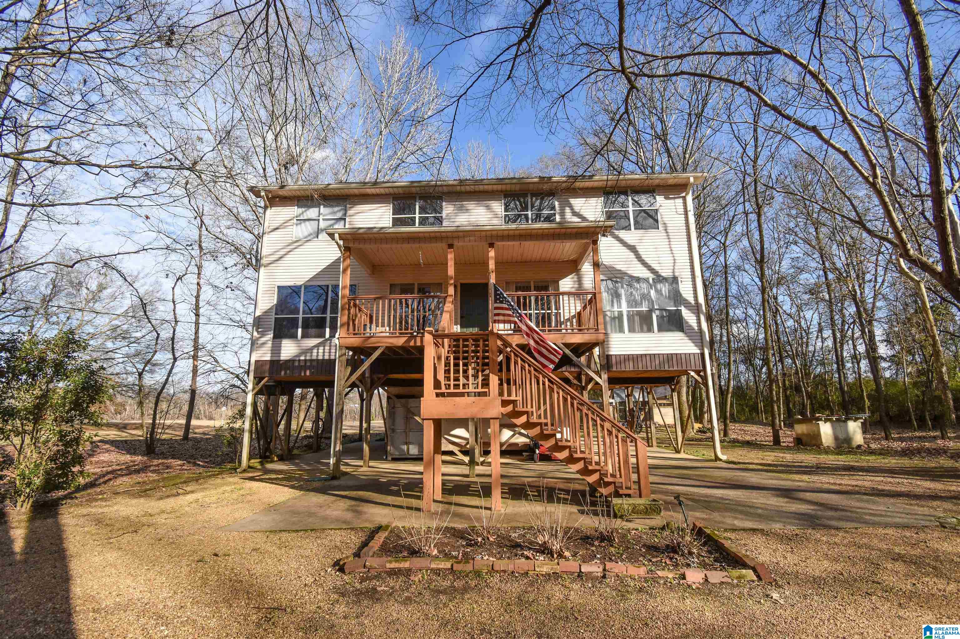 13593 RIVERBEND ROAD