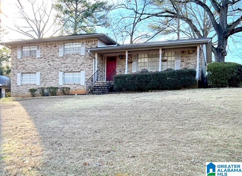 812 NORTHCREST DRIVE