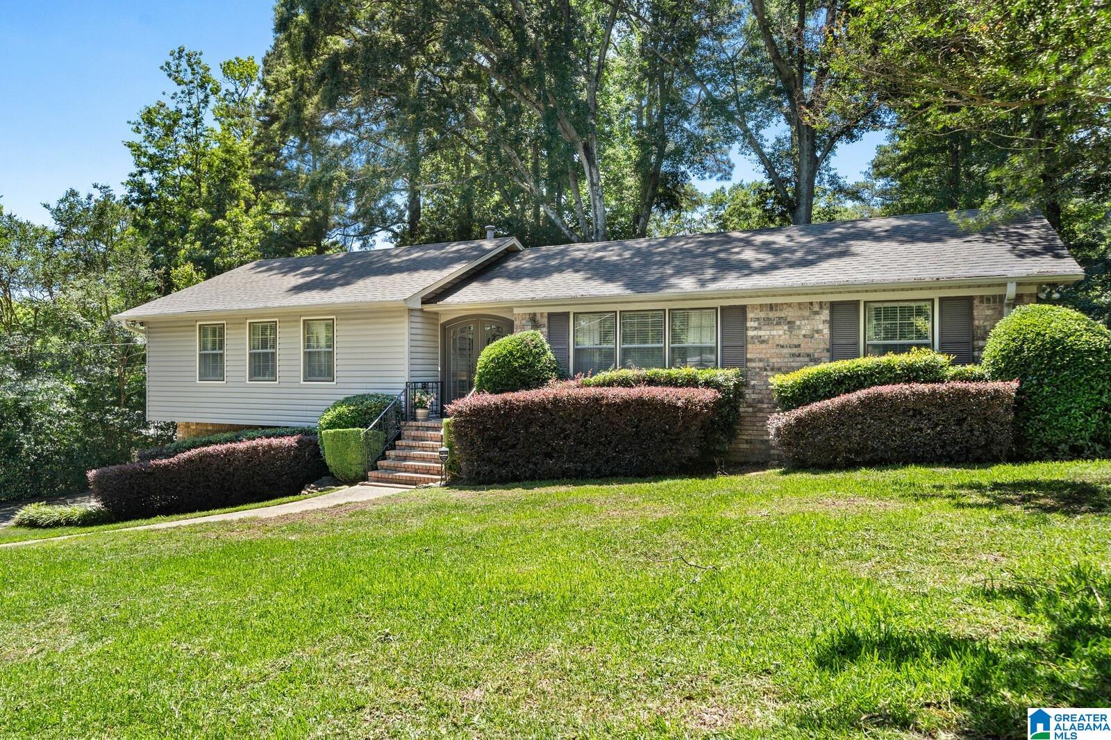 4108 CLOVERLEAF DRIVE