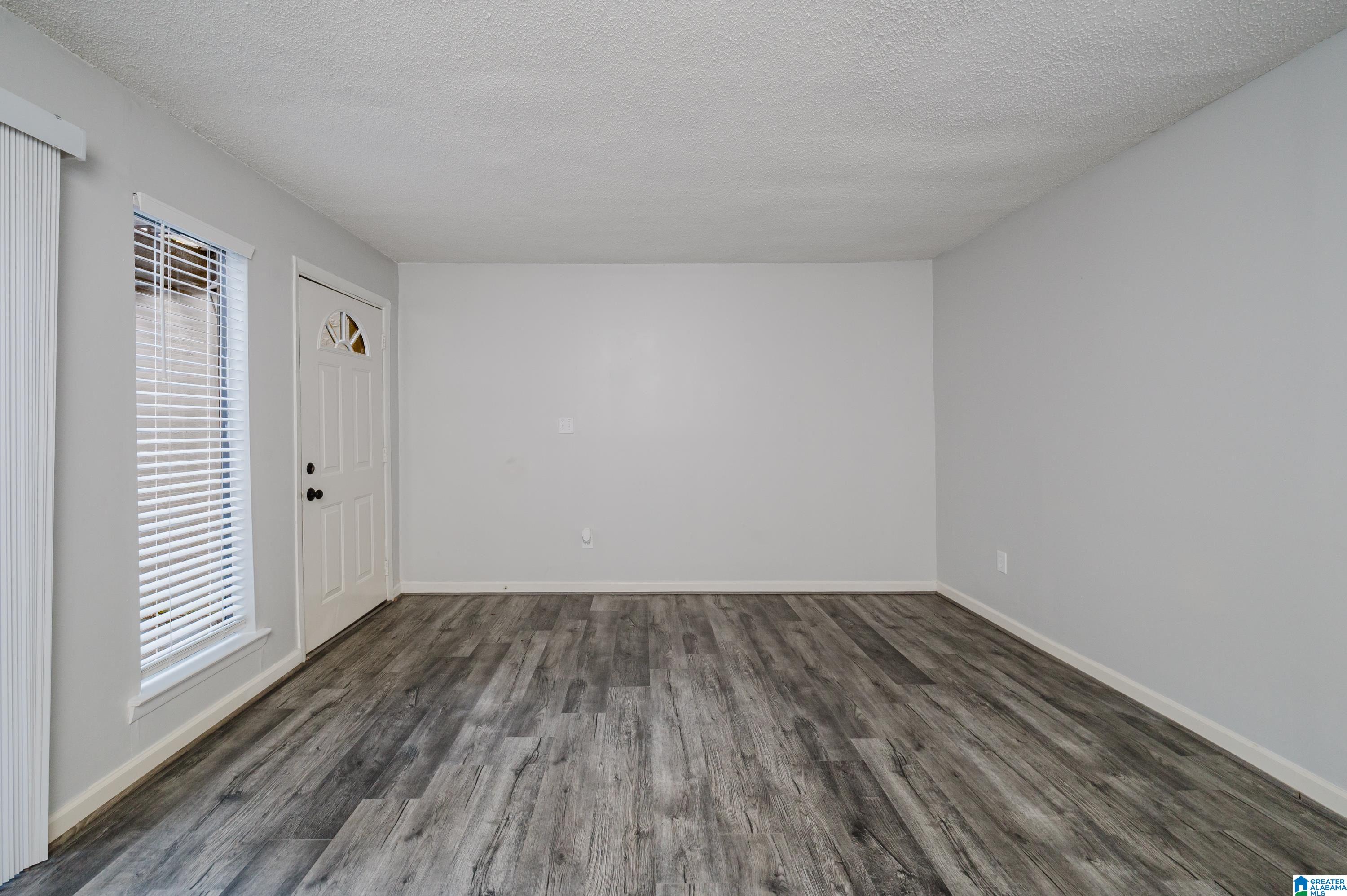 3350 ALTAMONT ROAD B2