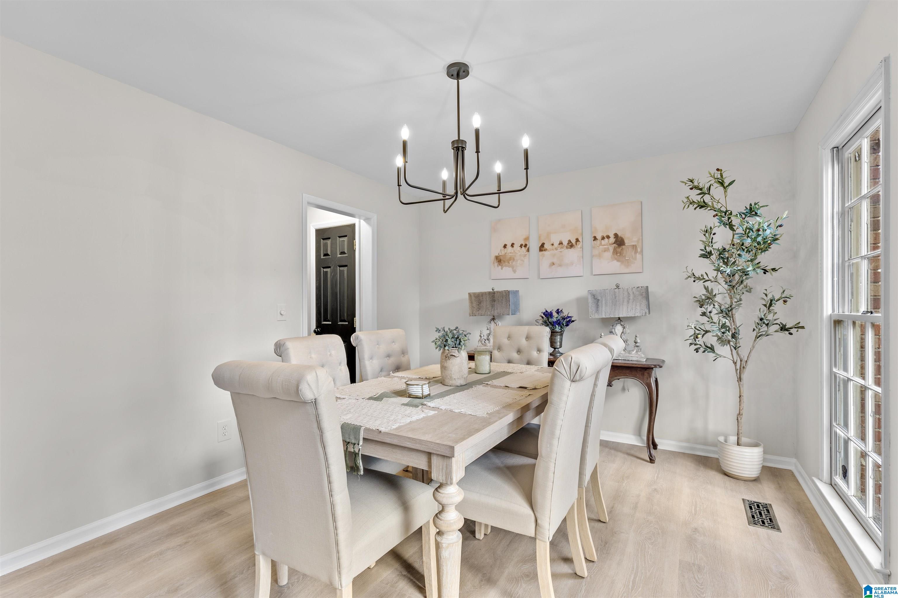 3328 SUNNY MEADOWS COURT