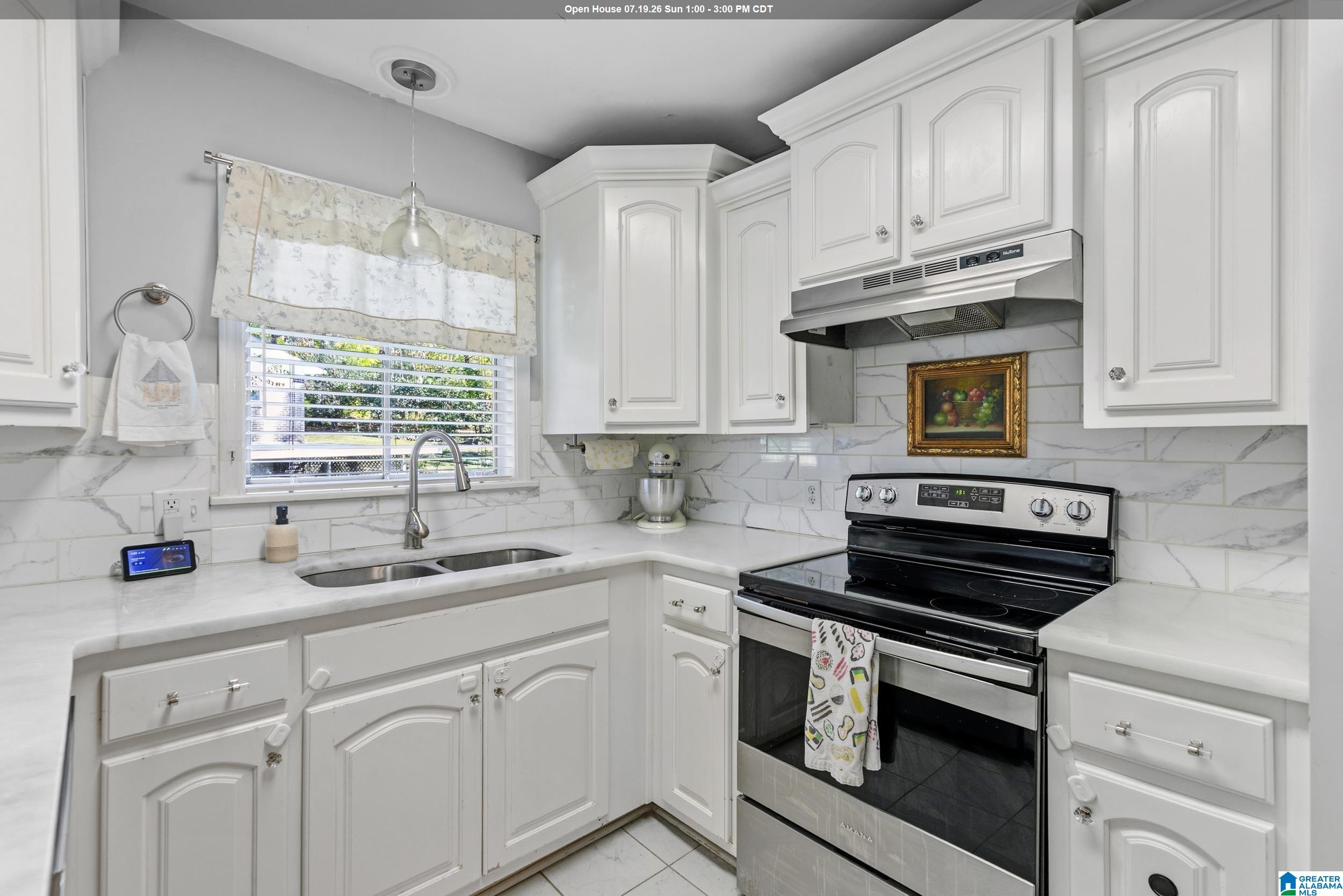 Photo 1 of 41 — 318 CHEROKEE DRIVE, TRUSSVILLE, AL 35173