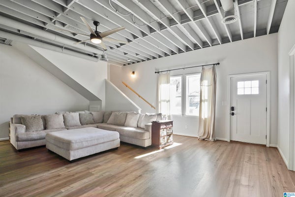301 WISTERIA ST, WEST BLOCTON, AL 35184 - Image 80b8bd2f4c1fa8a1f0fe3a6f8f5ca424/2328152720