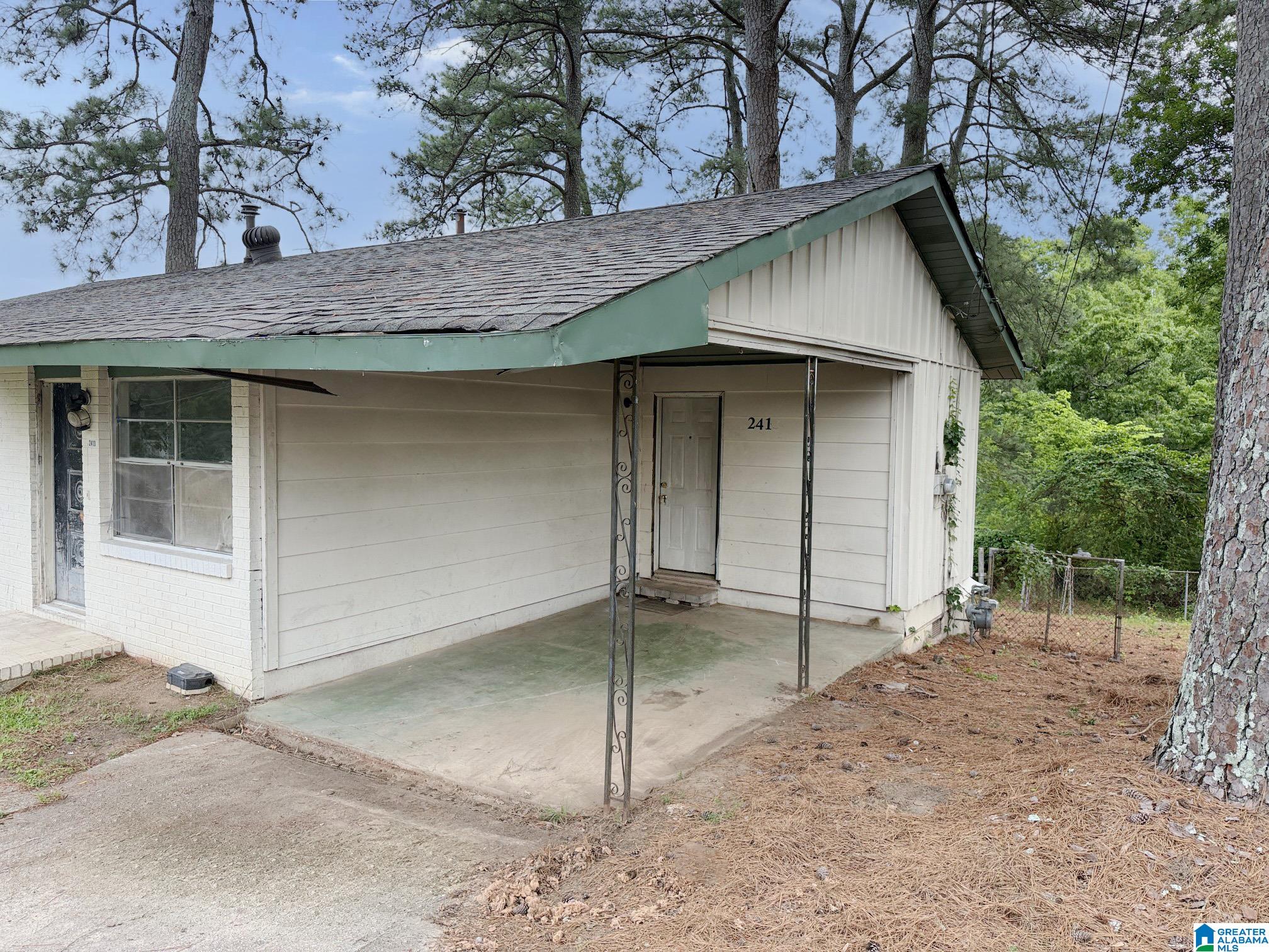 2413 TEMPEST DRIVE SW
