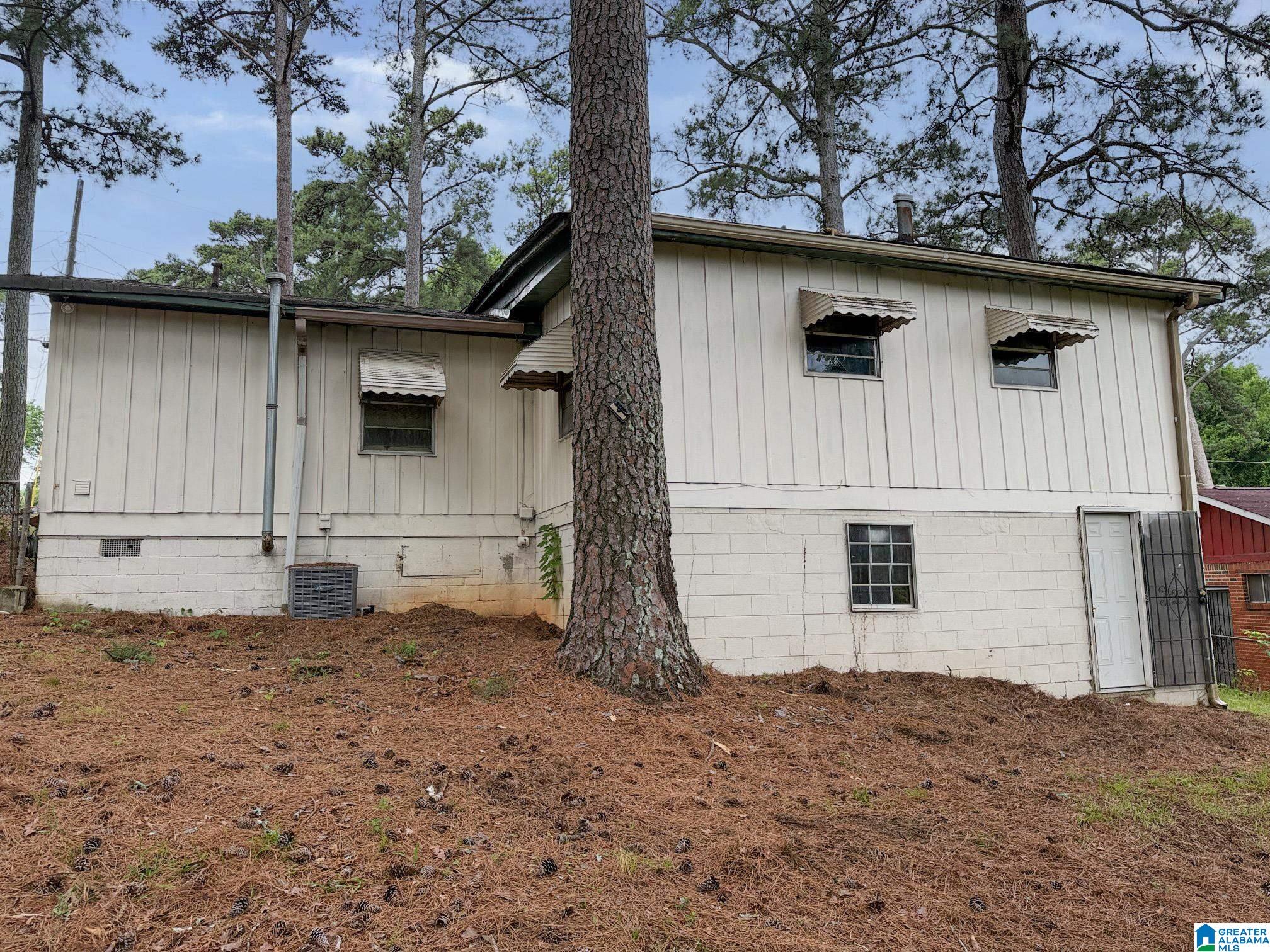 2413 TEMPEST DRIVE SW
