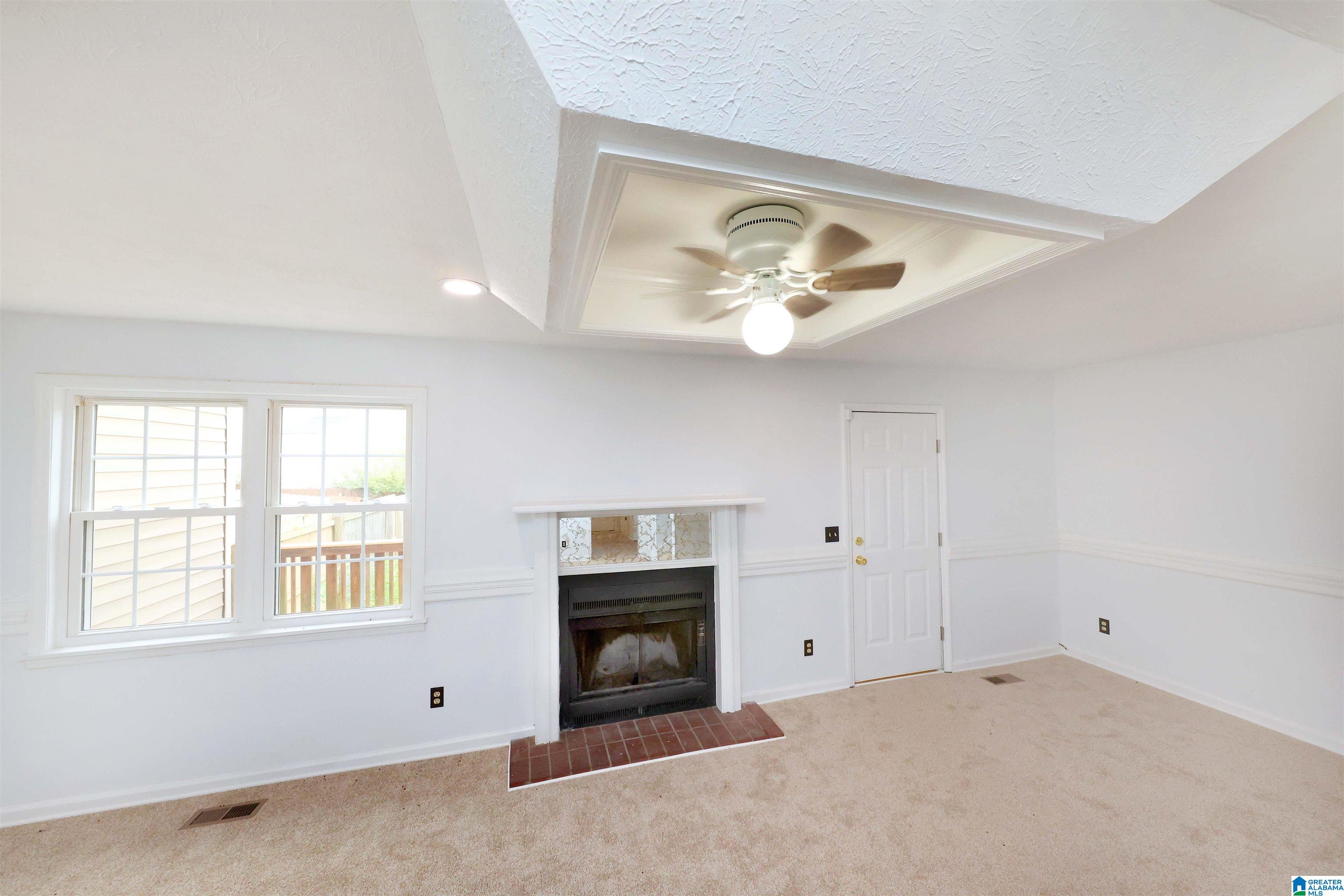 5804 WOODGATE CIRCLE