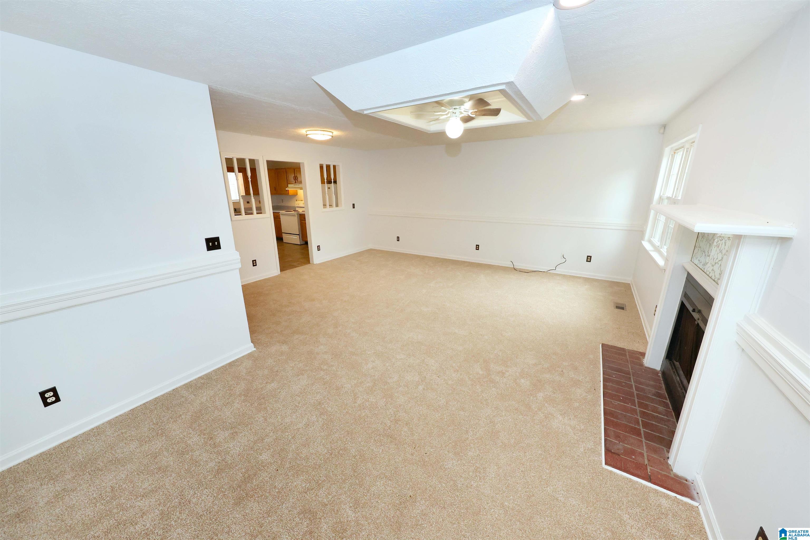 5804 WOODGATE CIRCLE