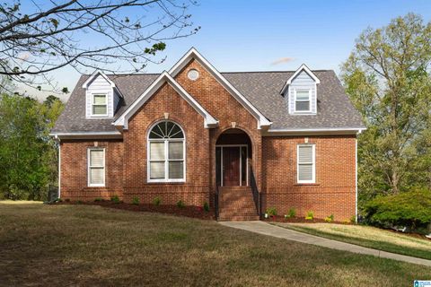 7520 SURREY LANE TRUSSVILLE AL 35173