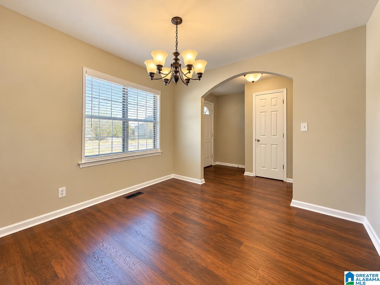 7924 CRESVIEW DRIVE