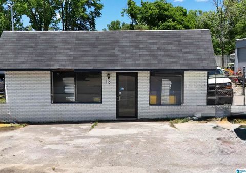 18 20TH COURT NW CENTER POINT AL 35215