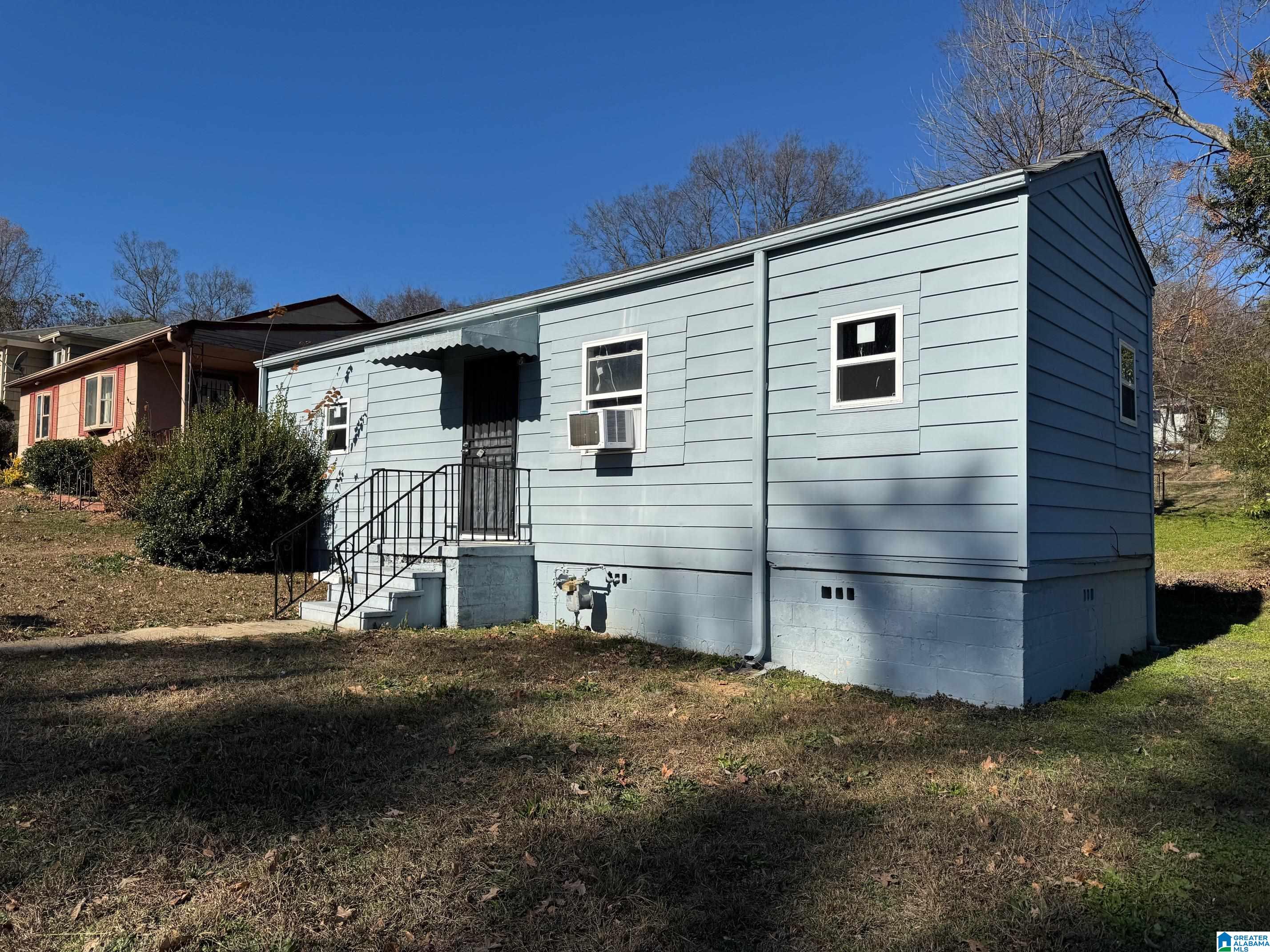 Photo 1 of 18 — 1524 34TH STREET, BIRMINGHAM, AL 35218