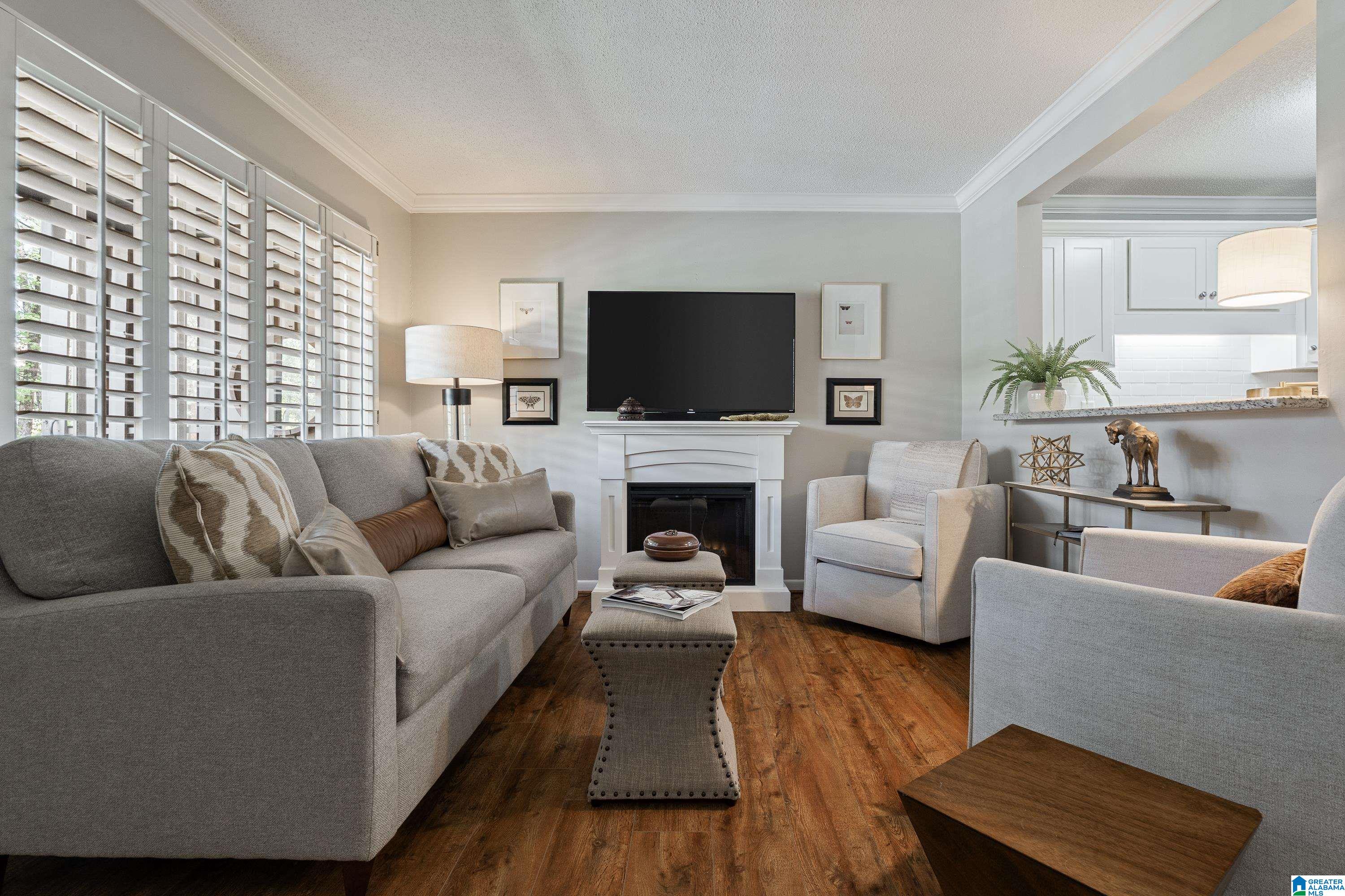 3101 LORNA ROAD 1813