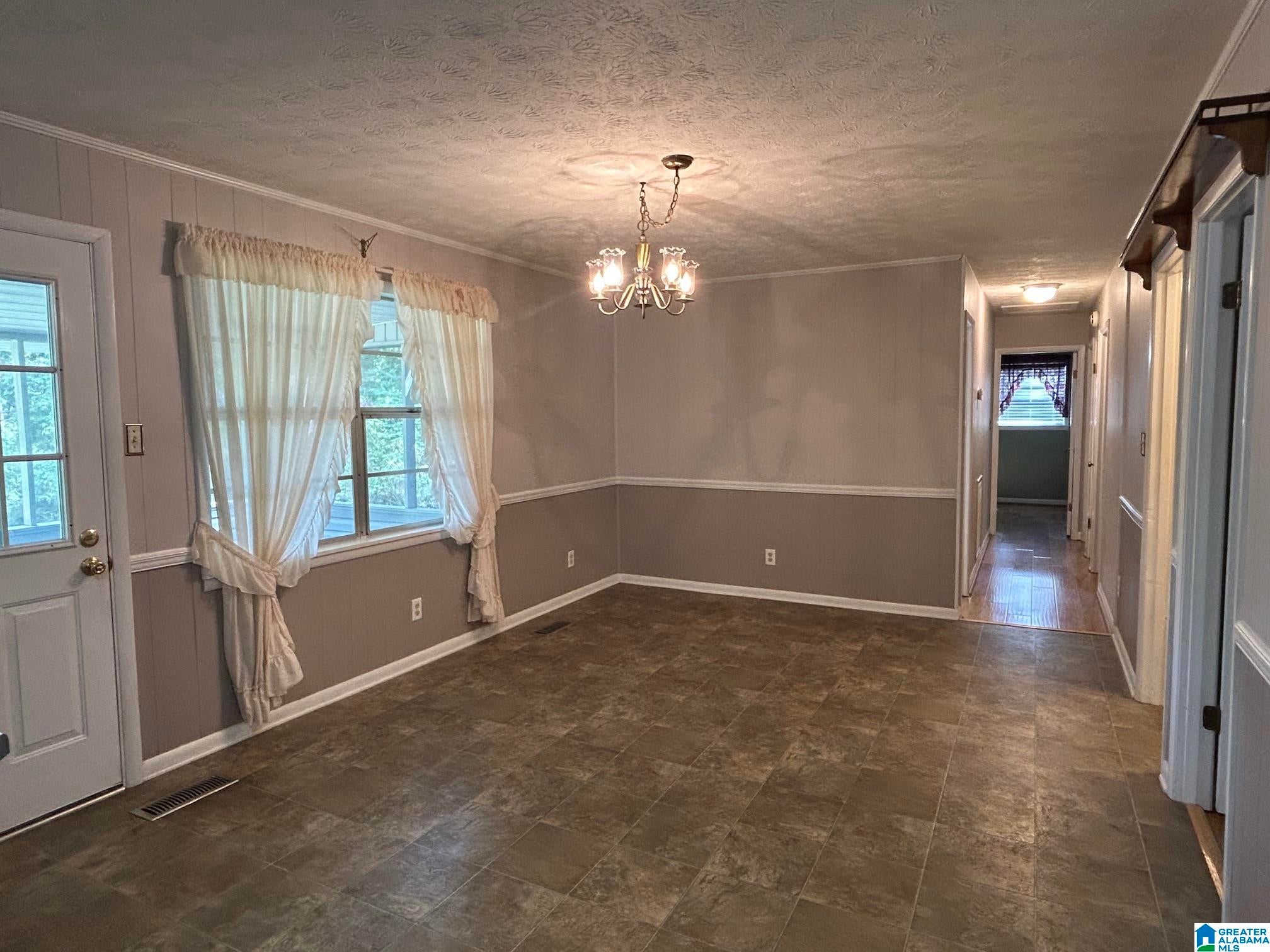 1415 HERNDON DRIVE
