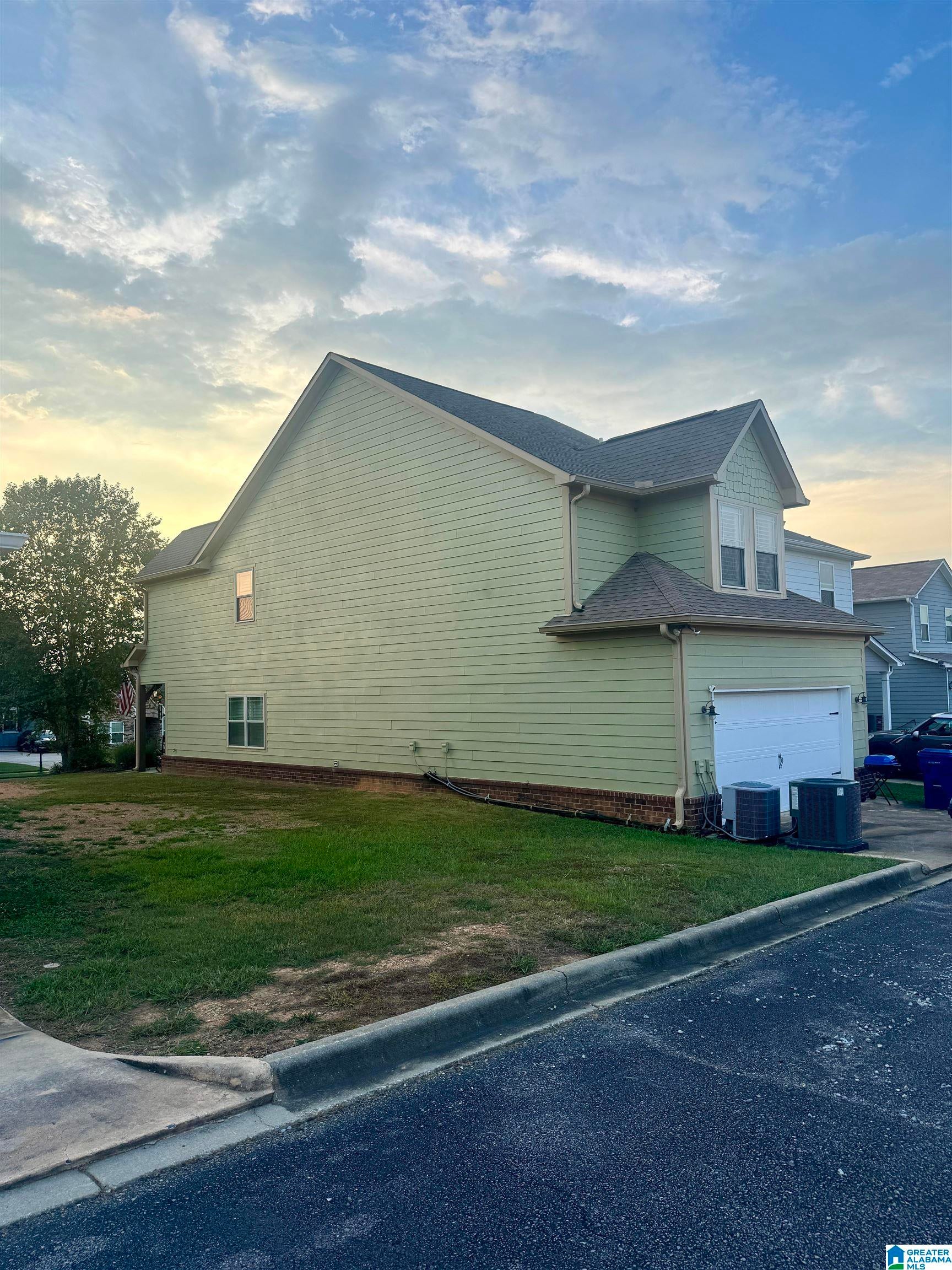 6239 RAINBOW ROW