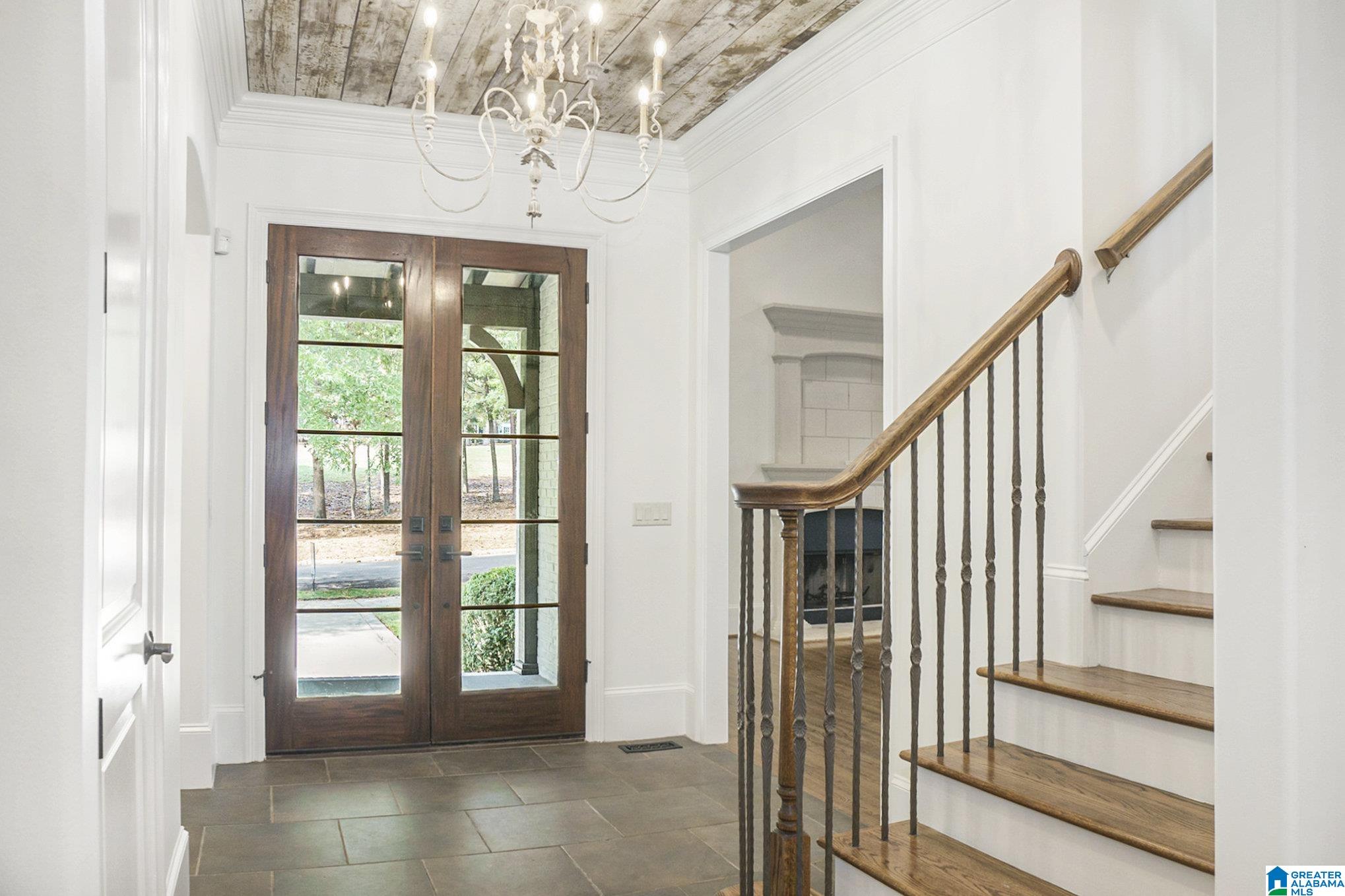 525 FOUNDERS PARK CIRCLE