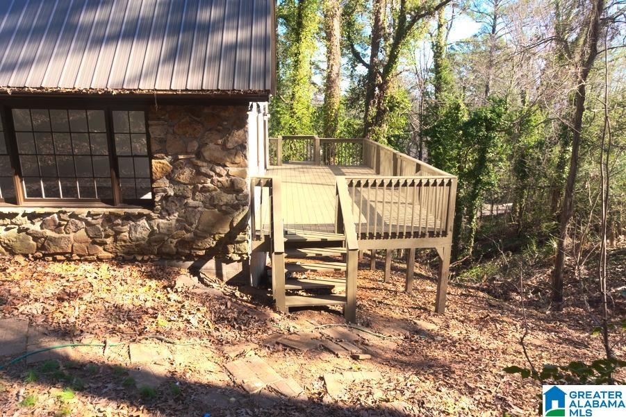 1645 FAIRCREST DRIVE