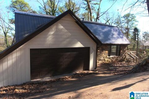 1645 FAIRCREST DRIVE HUEYTOWN AL 35023