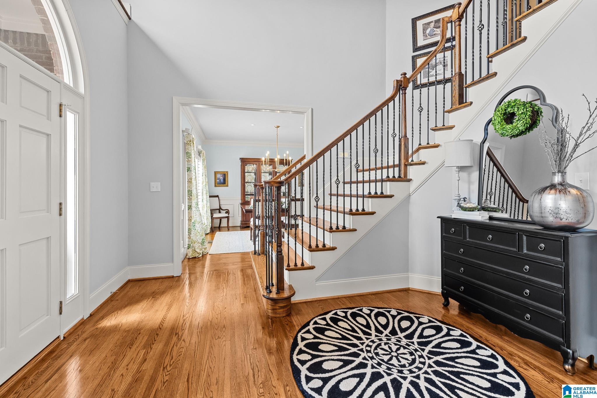 6112 RUSHING PARC LANE