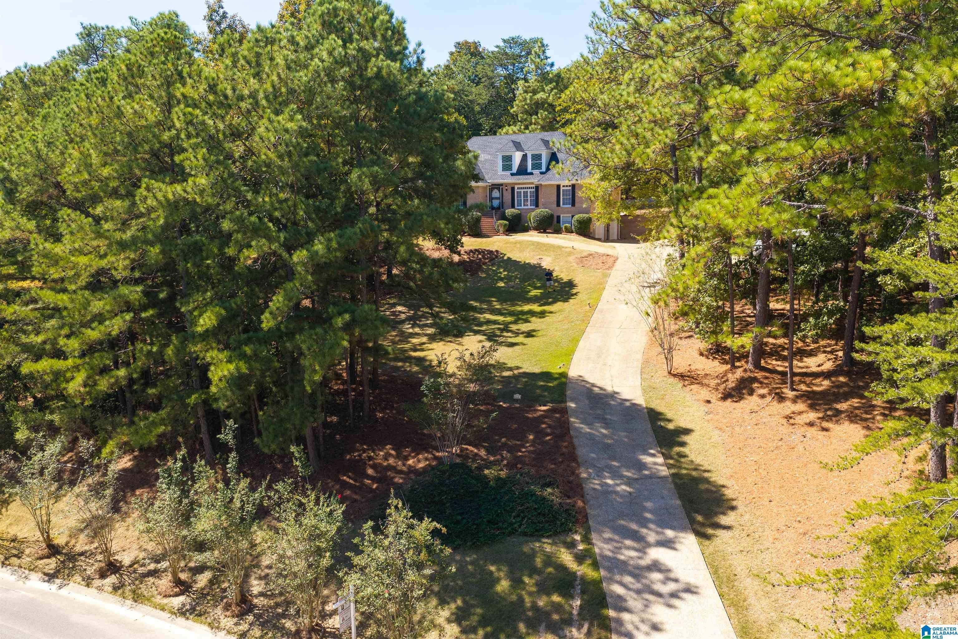 3008 BROOKHILL DRIVE