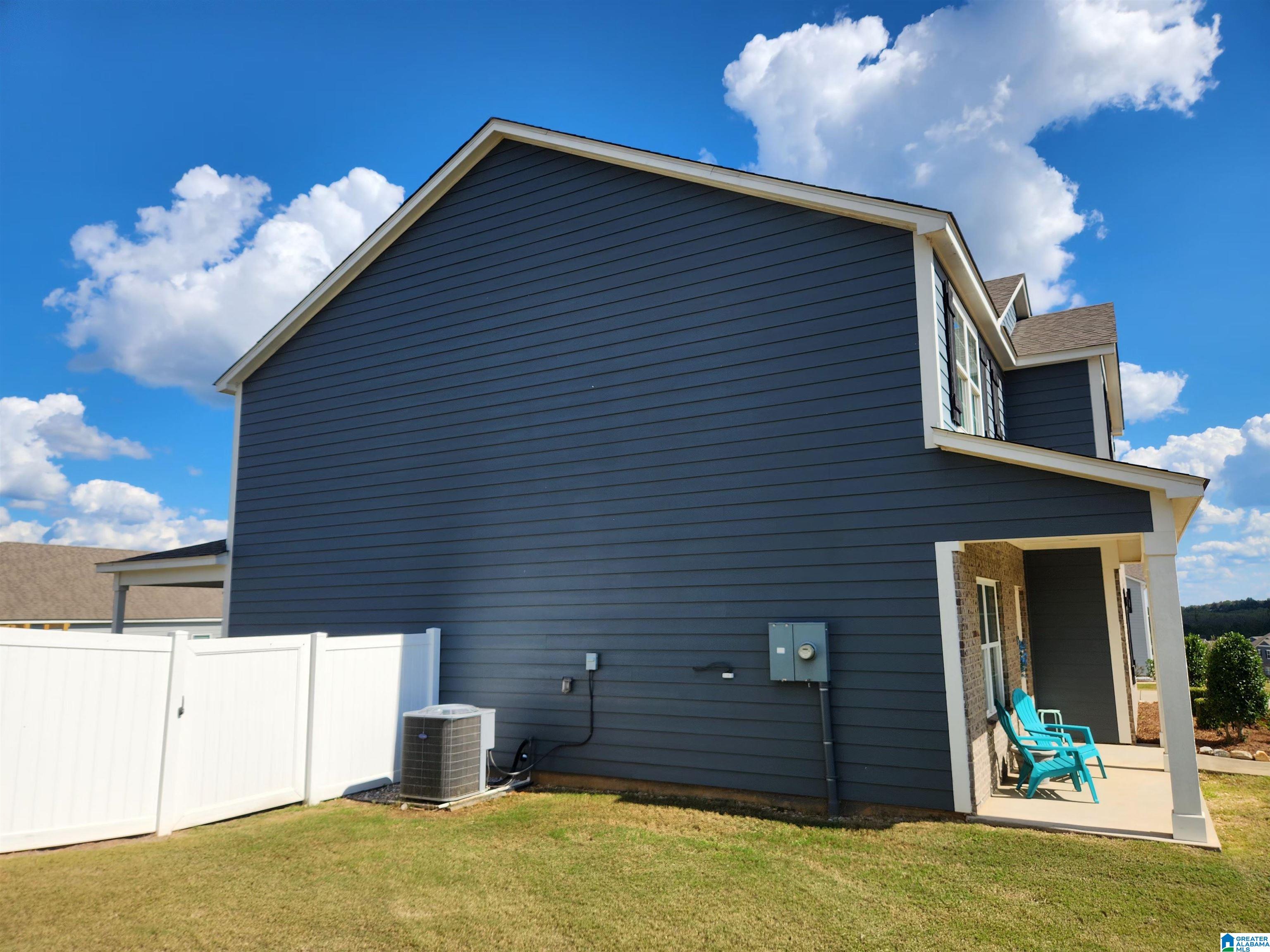 1017 CANVASBACK WAY