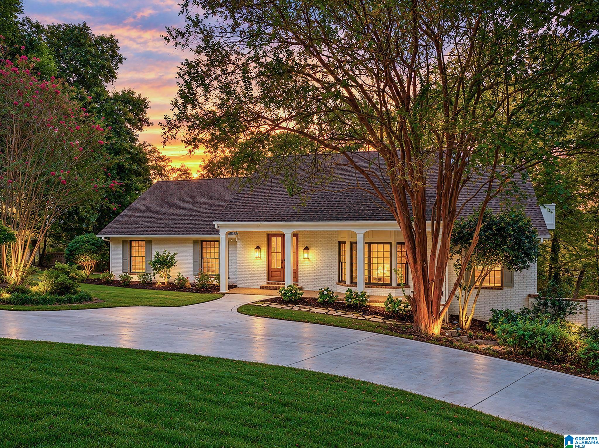 321 VESCLUB DRIVE
