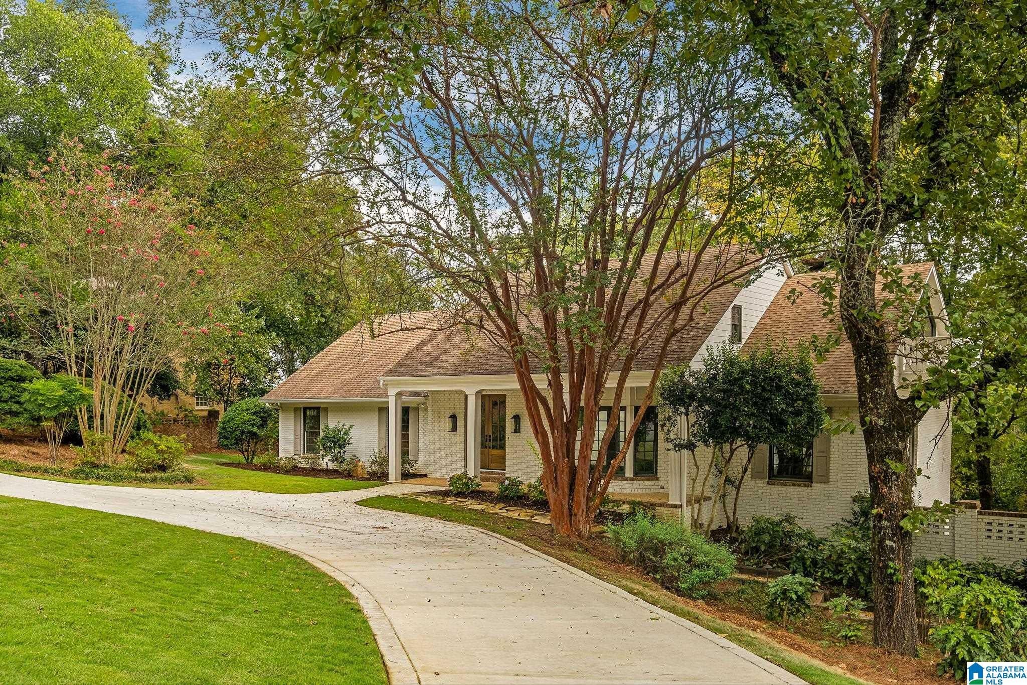 321 VESCLUB DRIVE