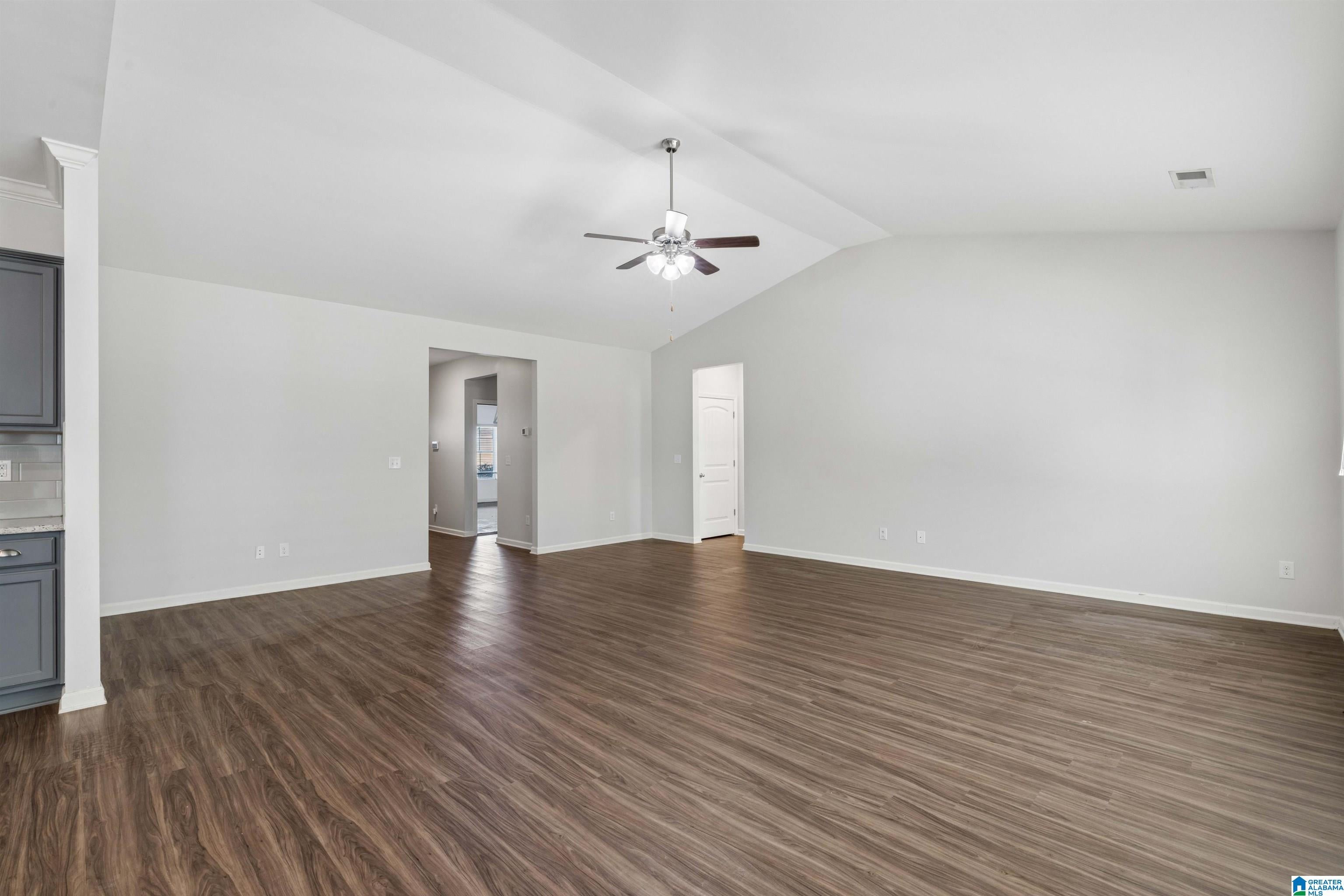 1189 MOUNTAIN LAUREL CIRCLE