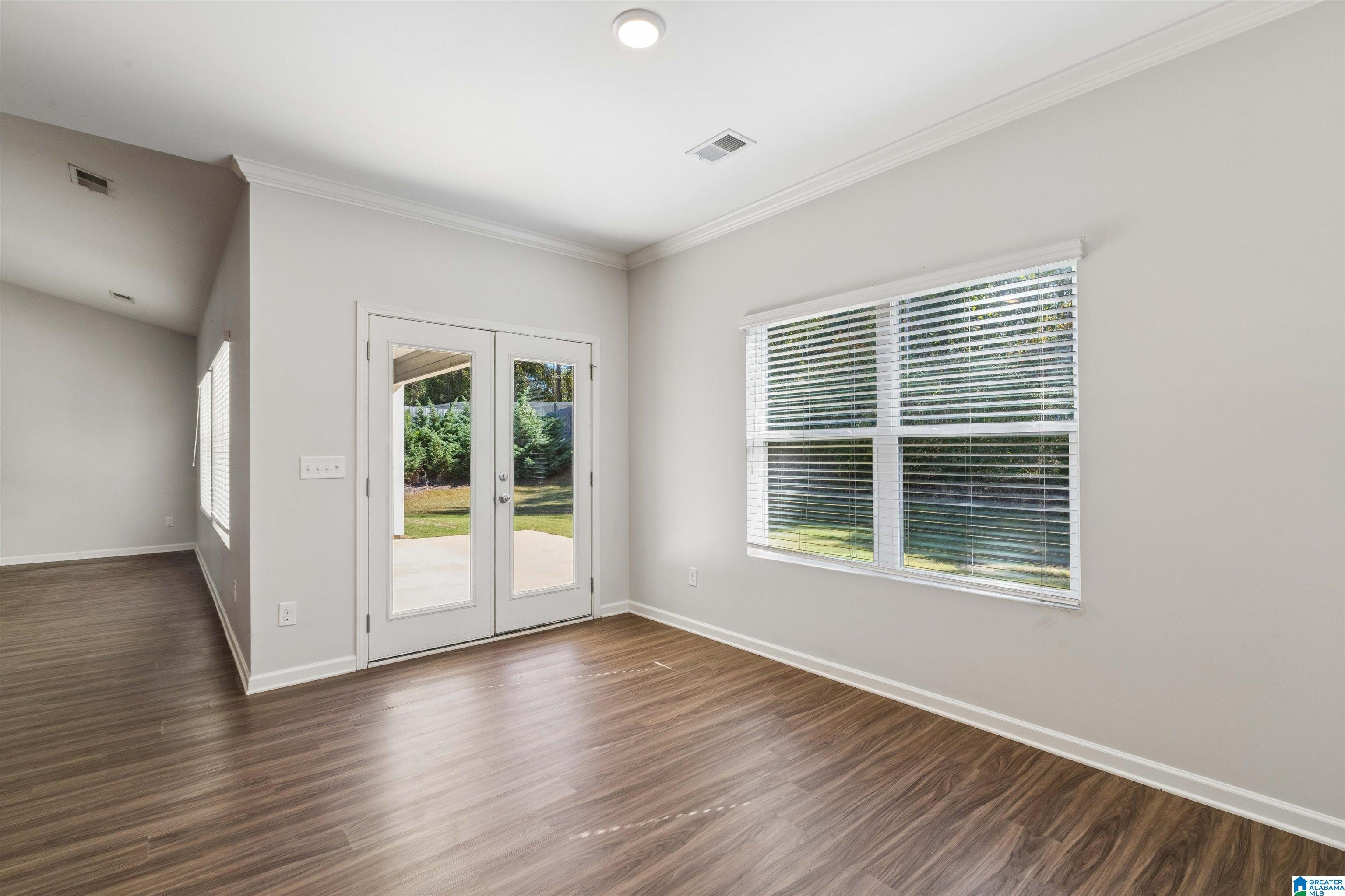 1189 MOUNTAIN LAUREL CIRCLE