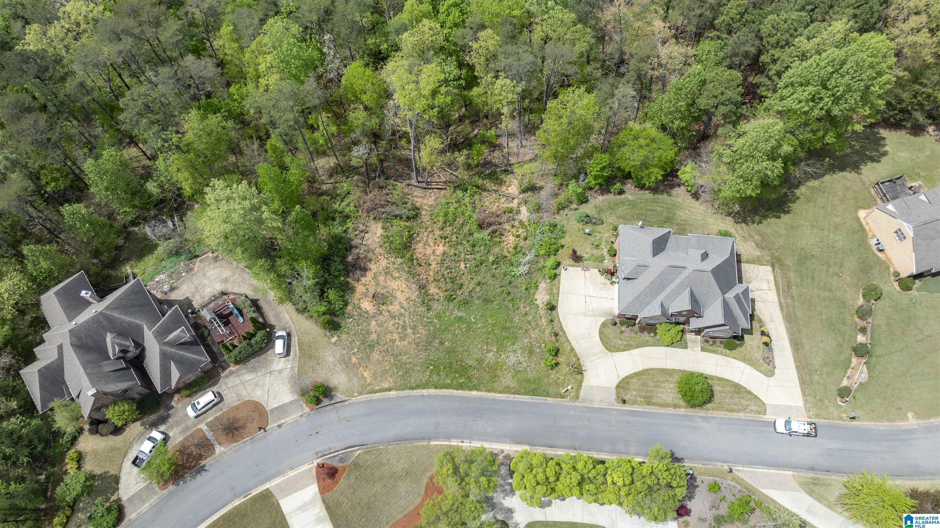 832 MOUNTAINVIEW DRIVE 105