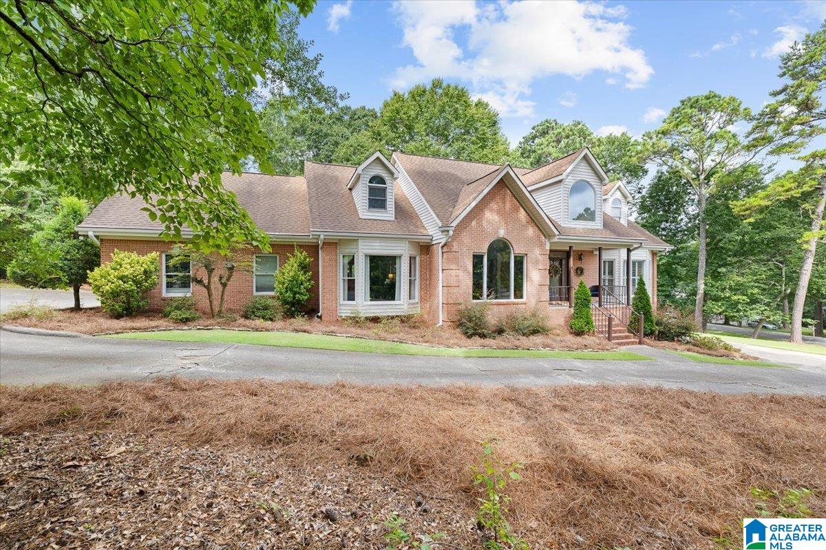 236 BRIARWOOD CIRCLE