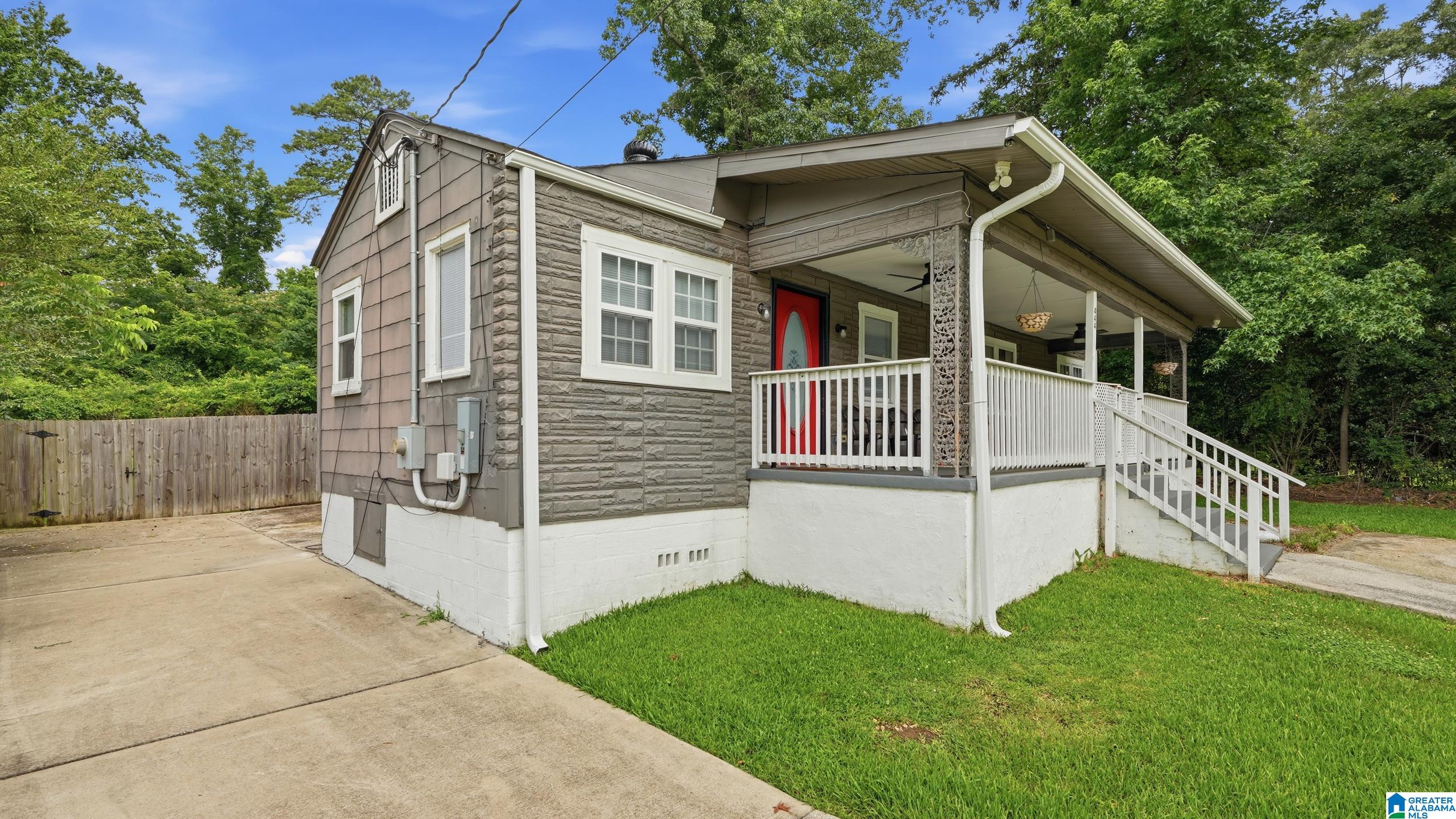 444 E FOREST DRIVE