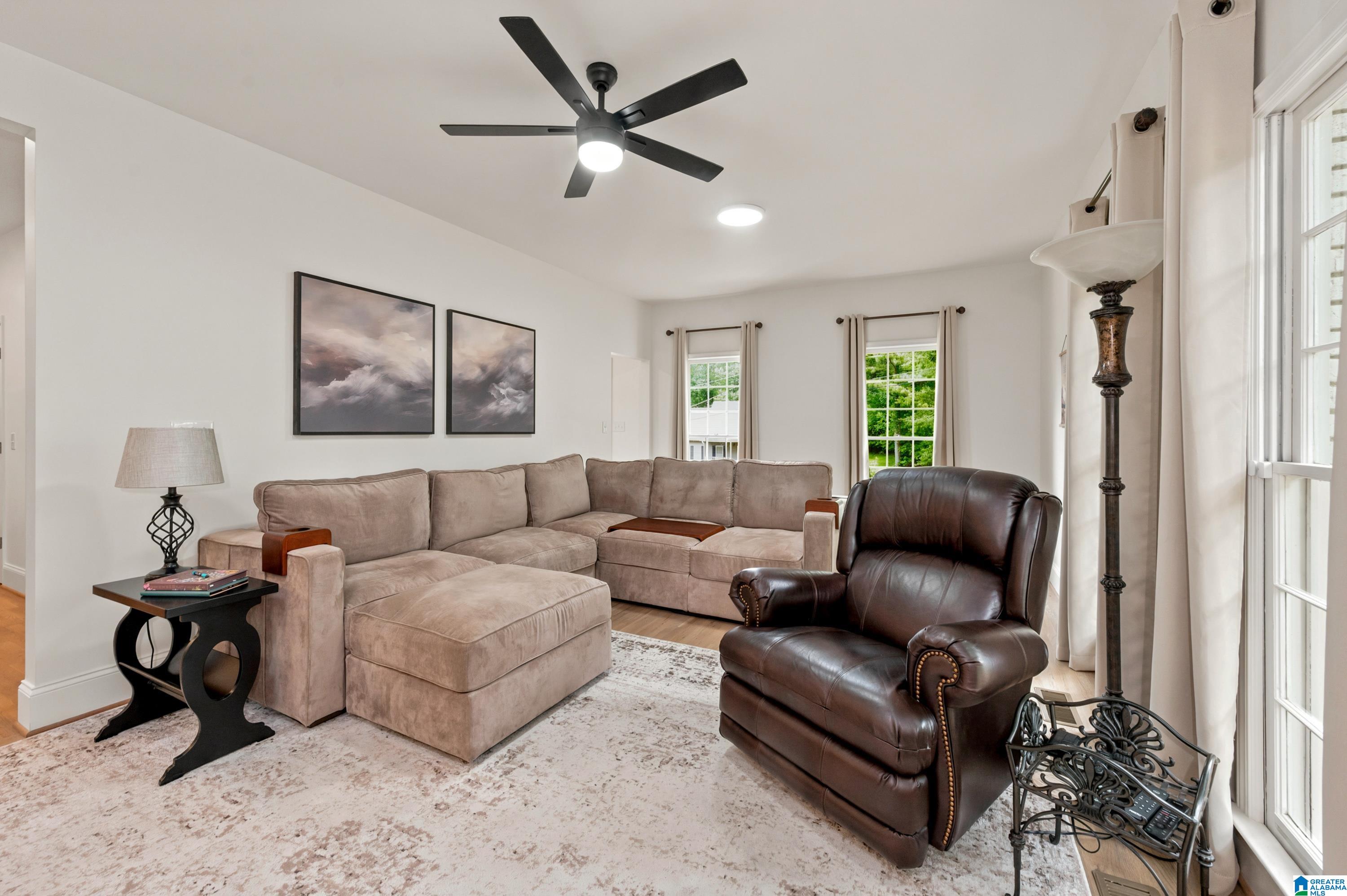 1700 WHITE OAK PLACE