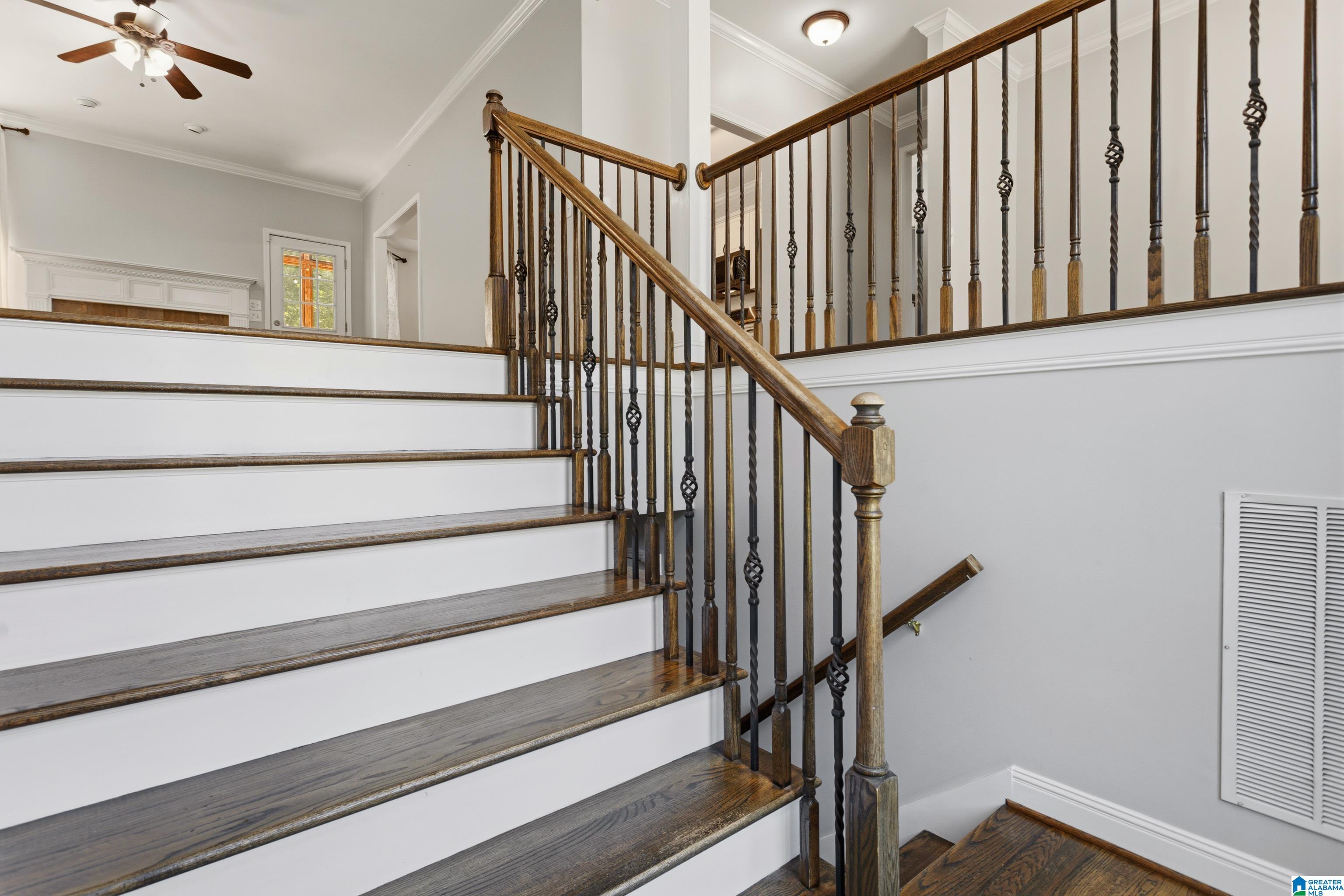 132 OAKLYN HILLS DRIVE