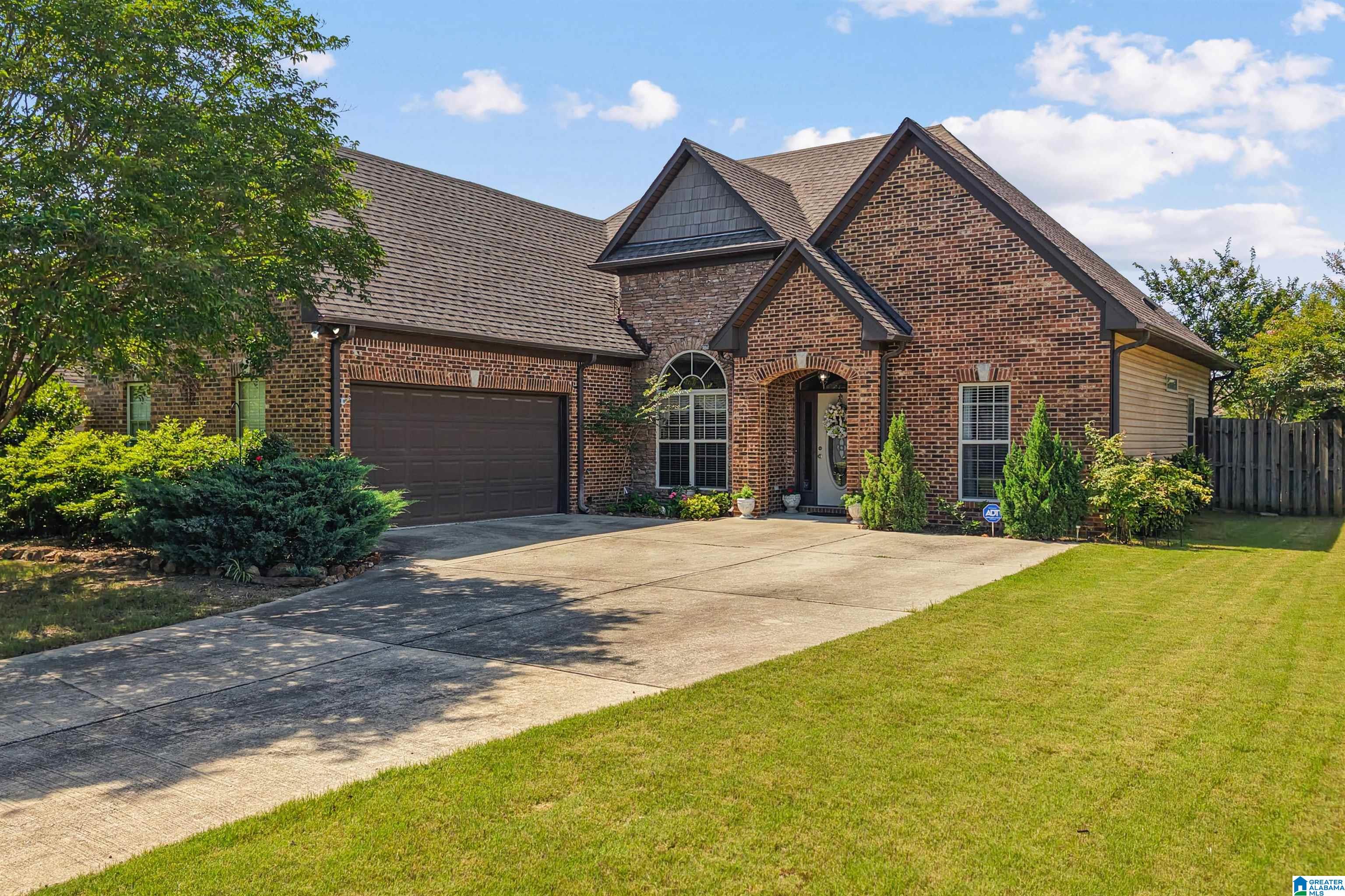 124 WATERFORD COVE DRIVE